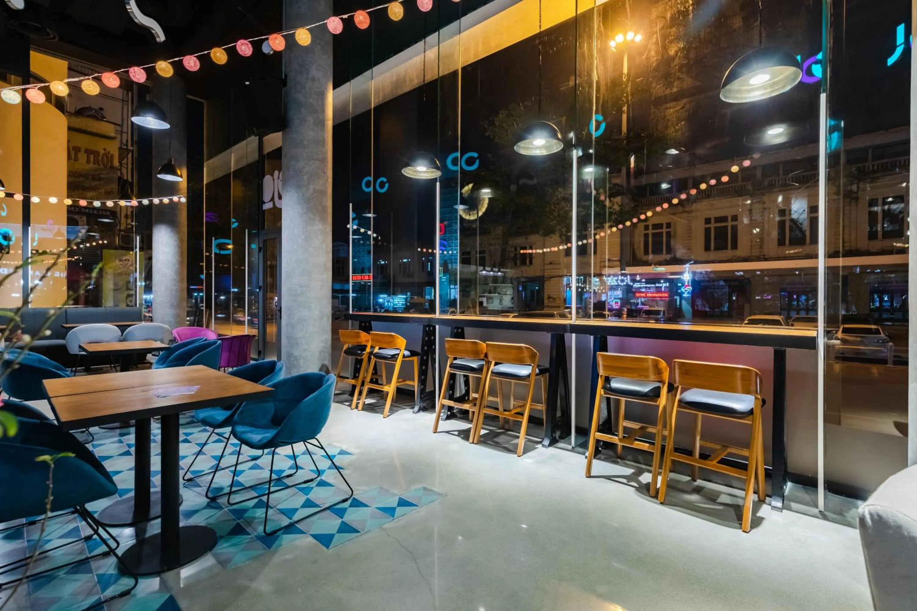 Night in Tru by Hilton Hanoi Station