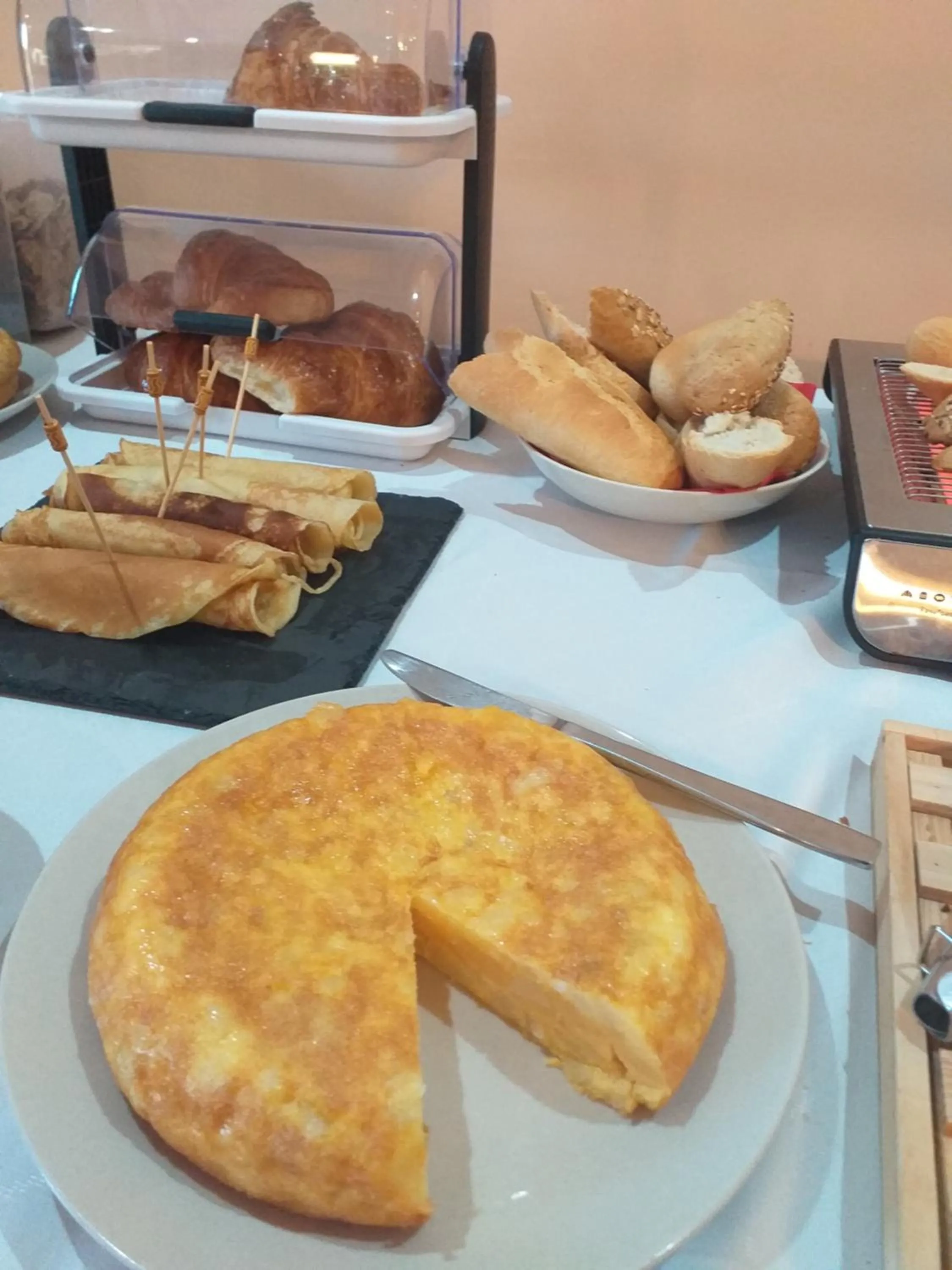 Breakfast in Hotel Rural Montesomao