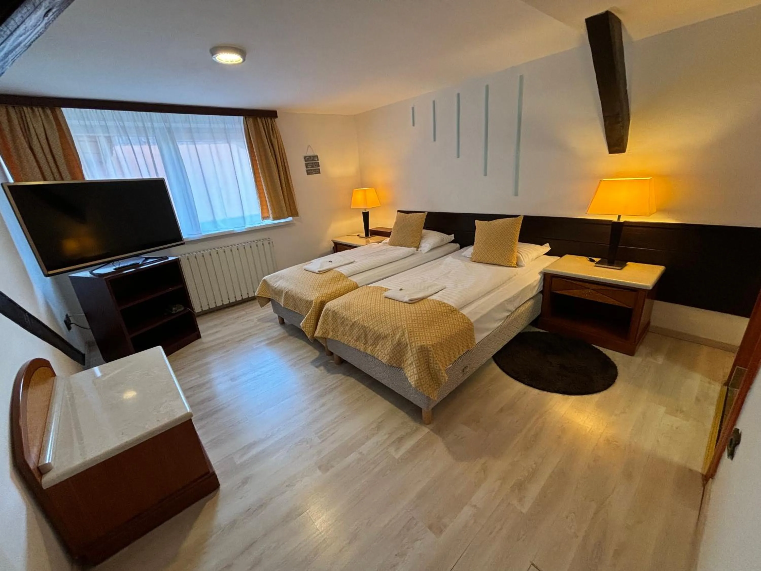 Bed in Hotel Gloria Budapest City Center