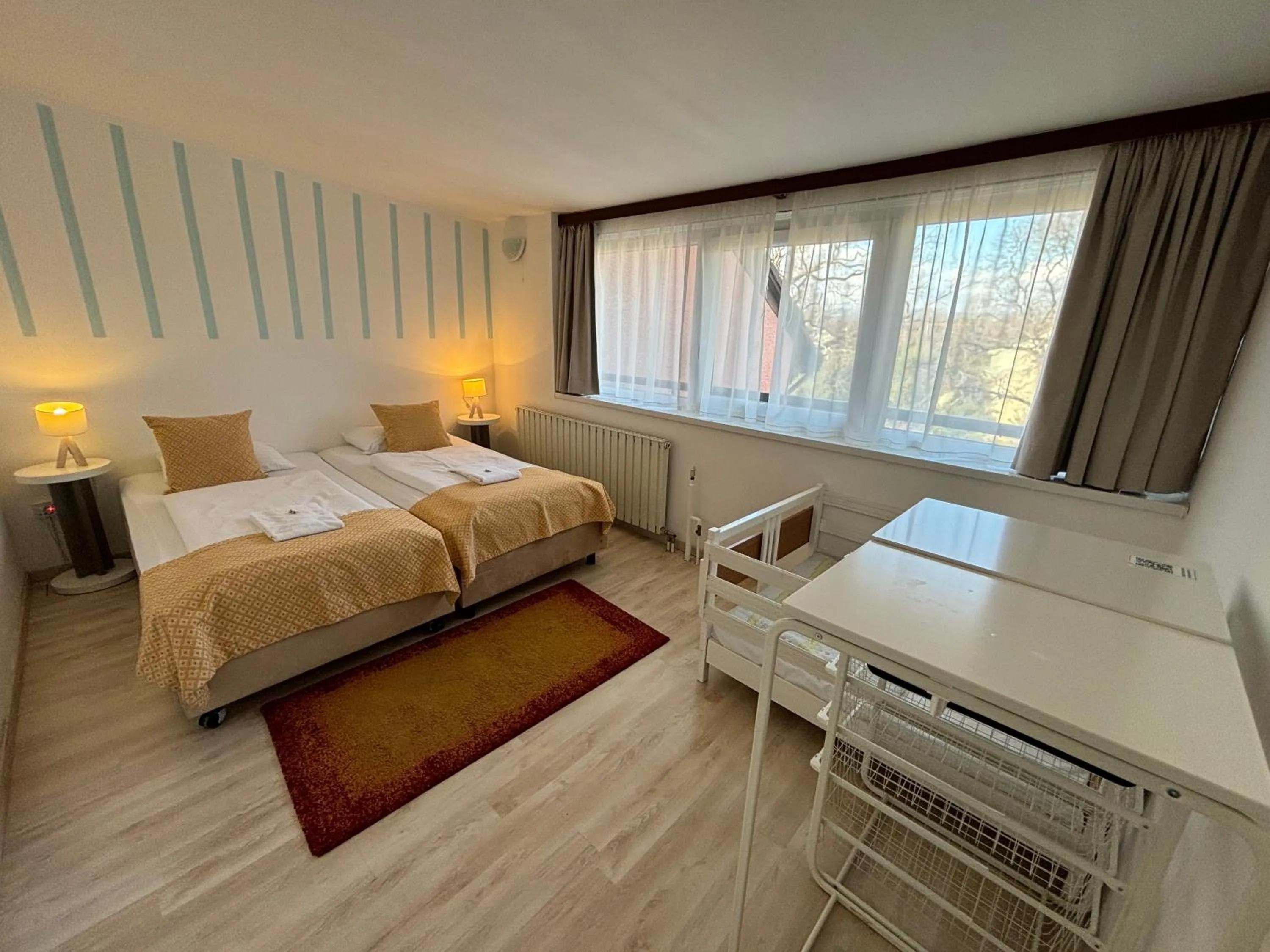 Bed in Hotel Gloria Budapest City Center