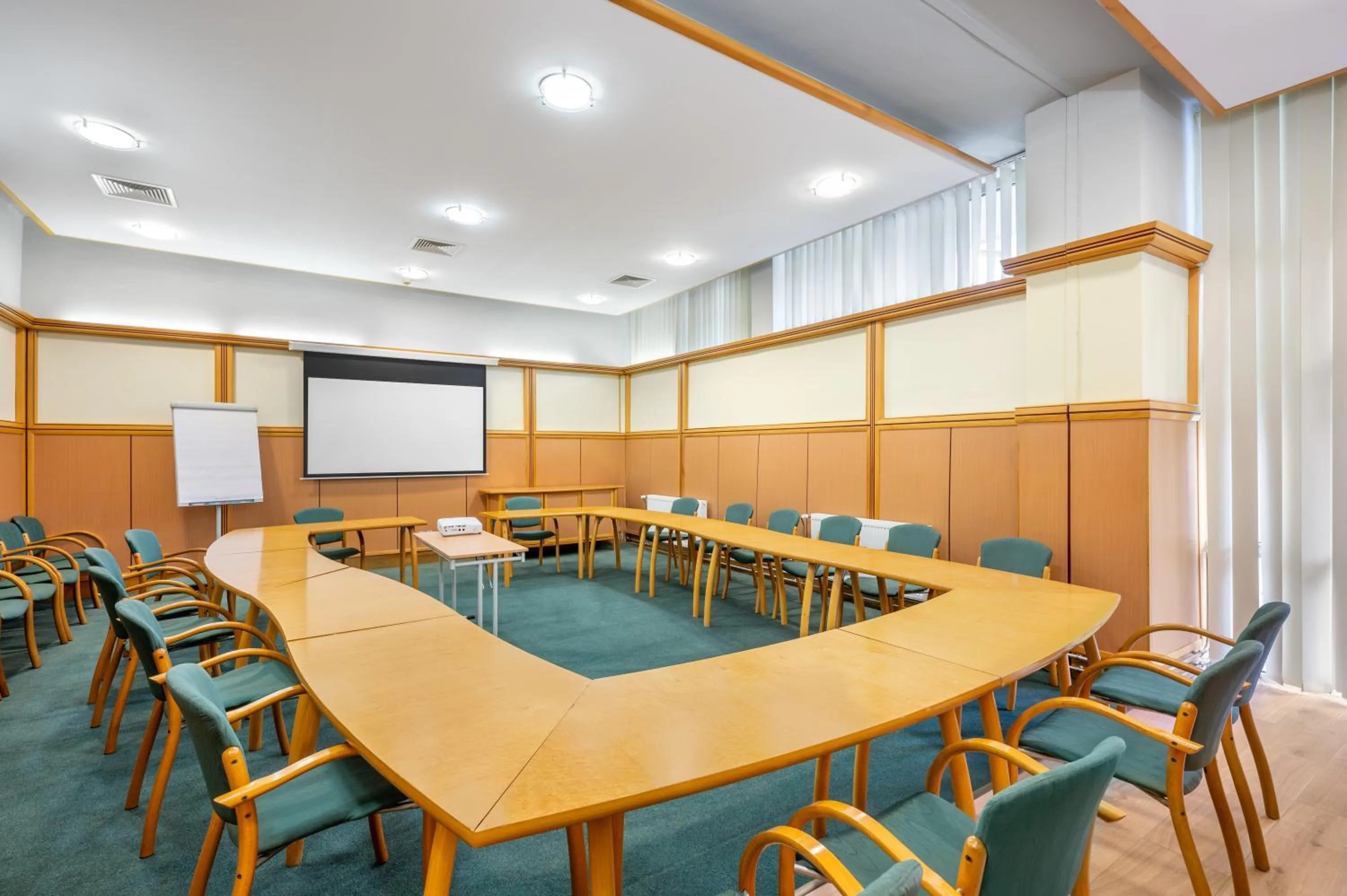 Meeting/conference room in Danubius Hotel Annabella