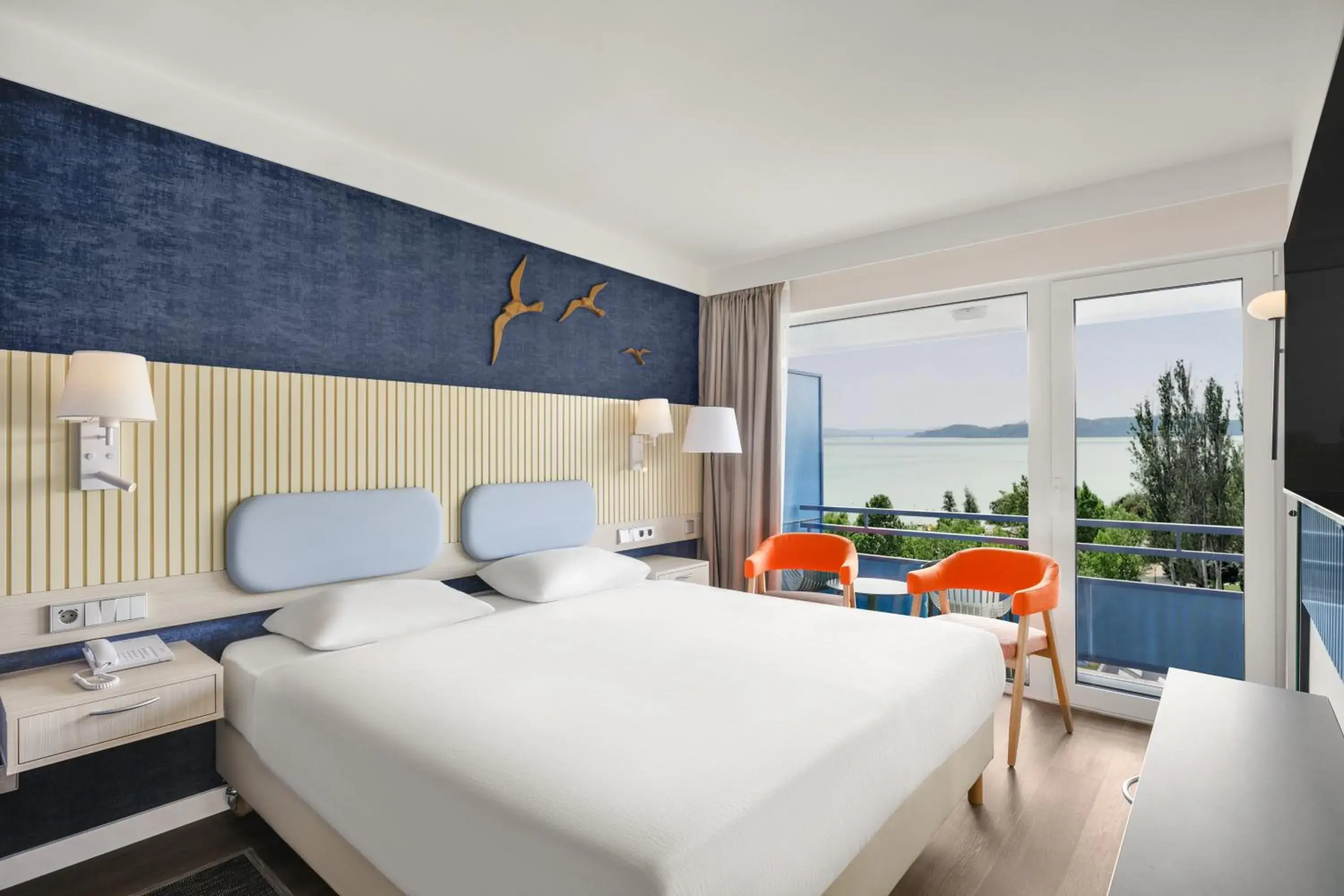 Premium room with lake view- newly refurbised - single occupancy in Danubius Hotel Annabella Premium room with lake view- newly refurbised - single occupancy in Danubius Hotel Annabella