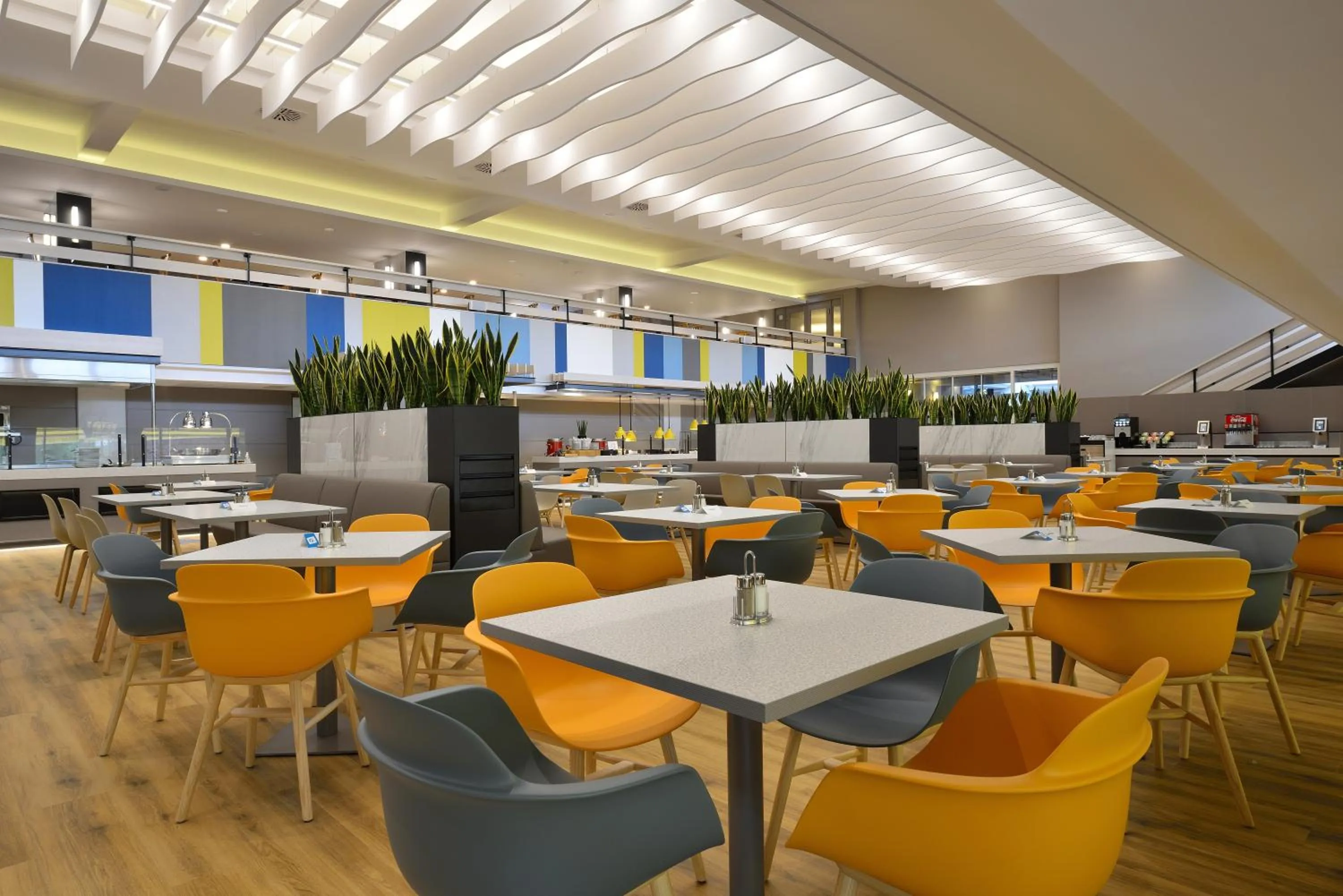 Restaurant/places to eat in Danubius Hotel Marina