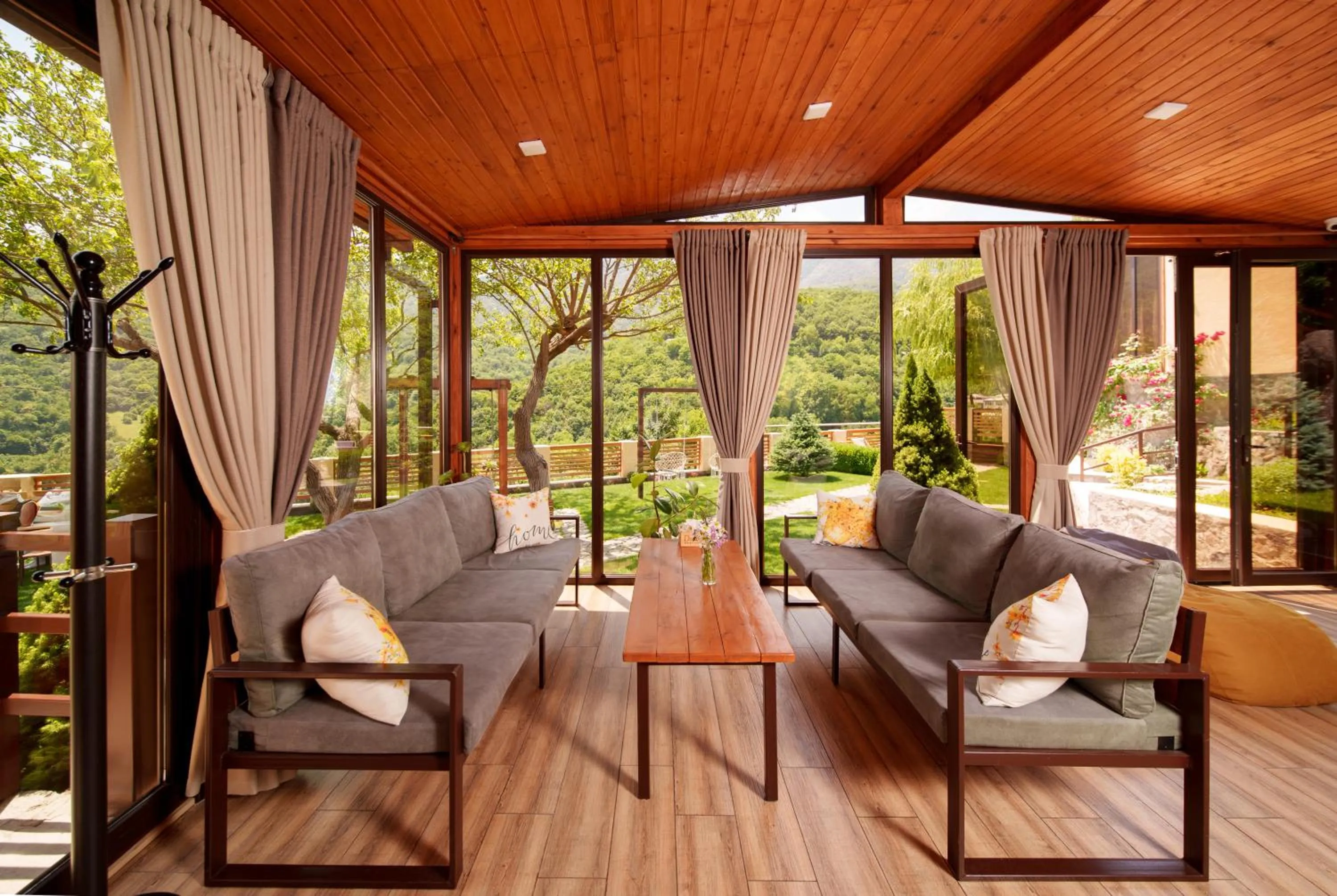 Patio in DiliVita Rest House