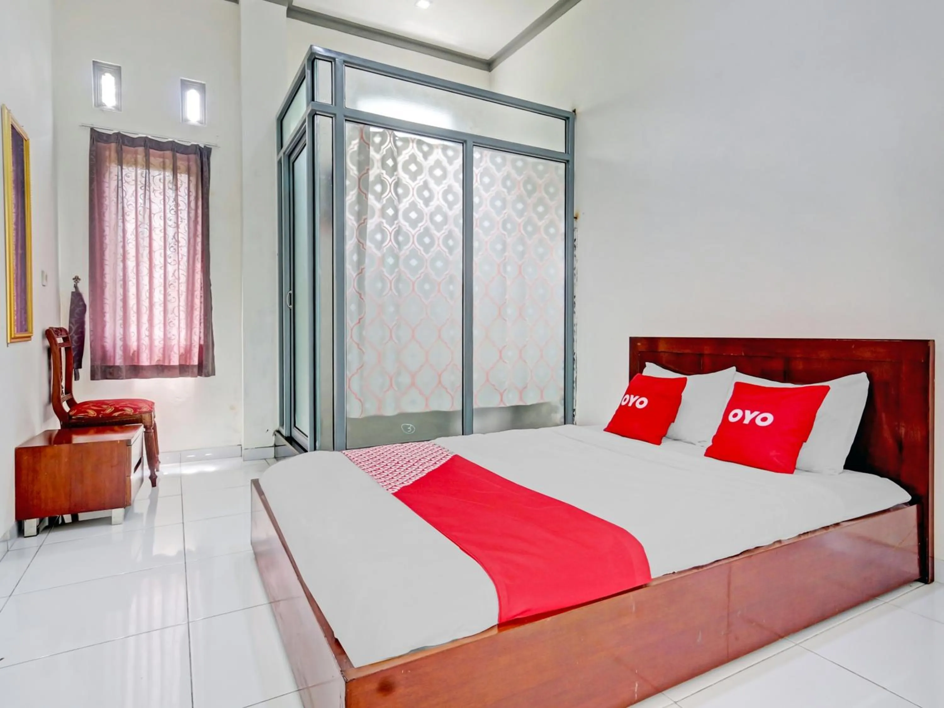 Bedroom in OYO 90517 Homestay Wonosobo Asri
