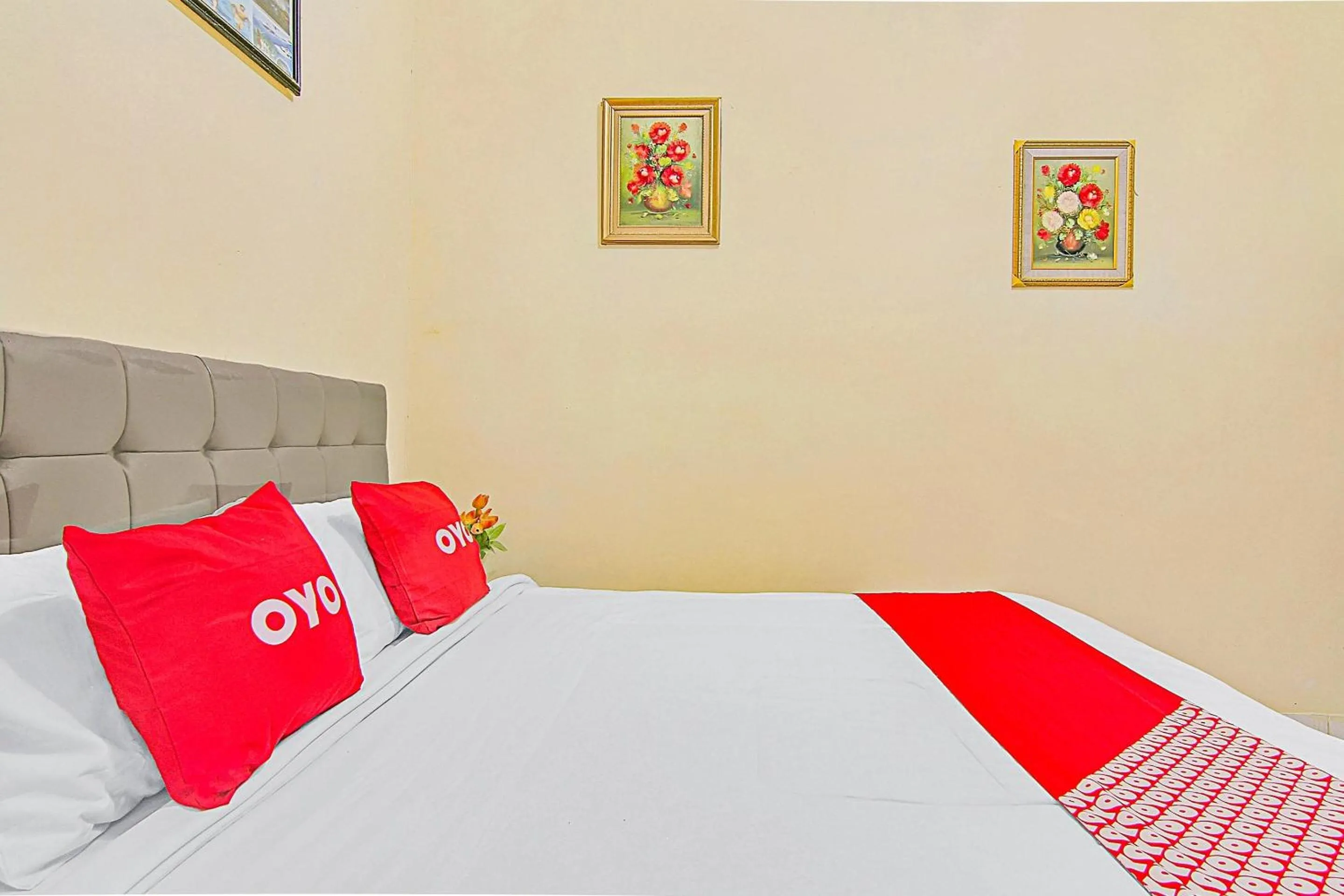Bedroom, Bed in Hotel O New Bunga Sonsang Homestay Syariah