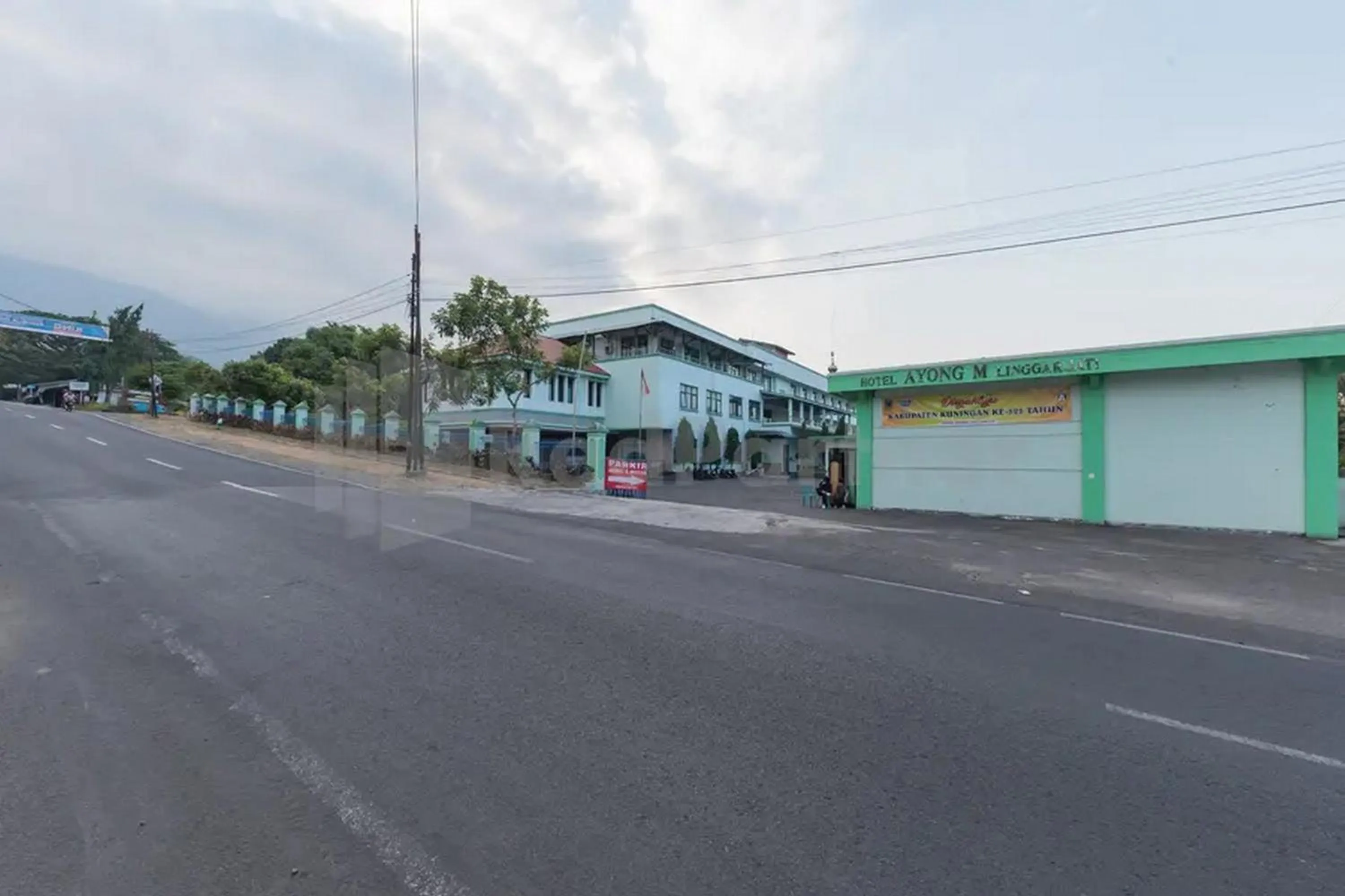 Property building in Hotel Ayong Linggarjati Kuningan Mitra RedDoorz