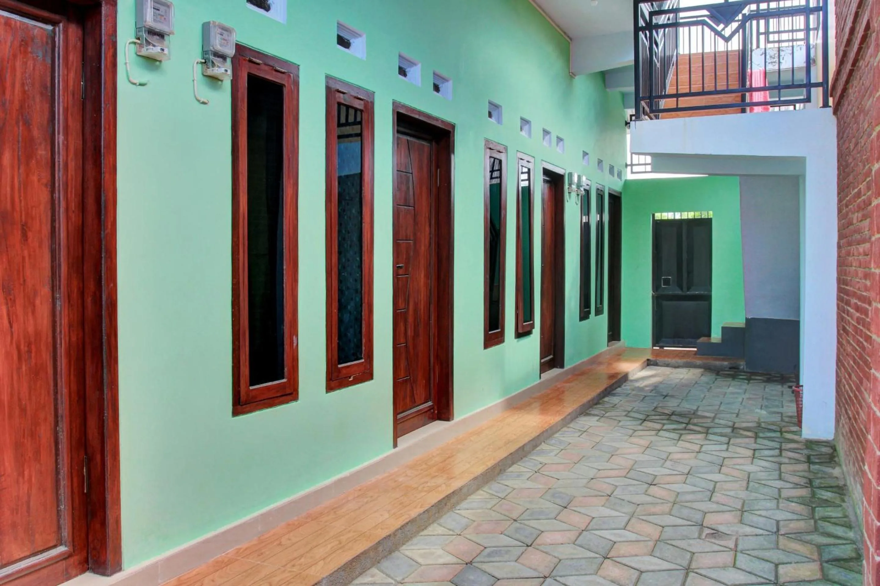 Lobby or reception in OYO 90537 De Wisma Emas