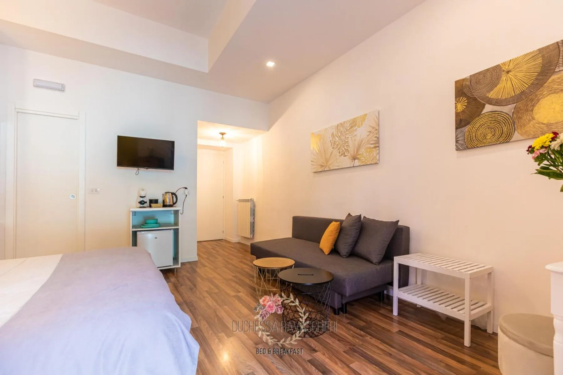 Living room, Bed in Duchessa Ravaschieri bed and breakfast