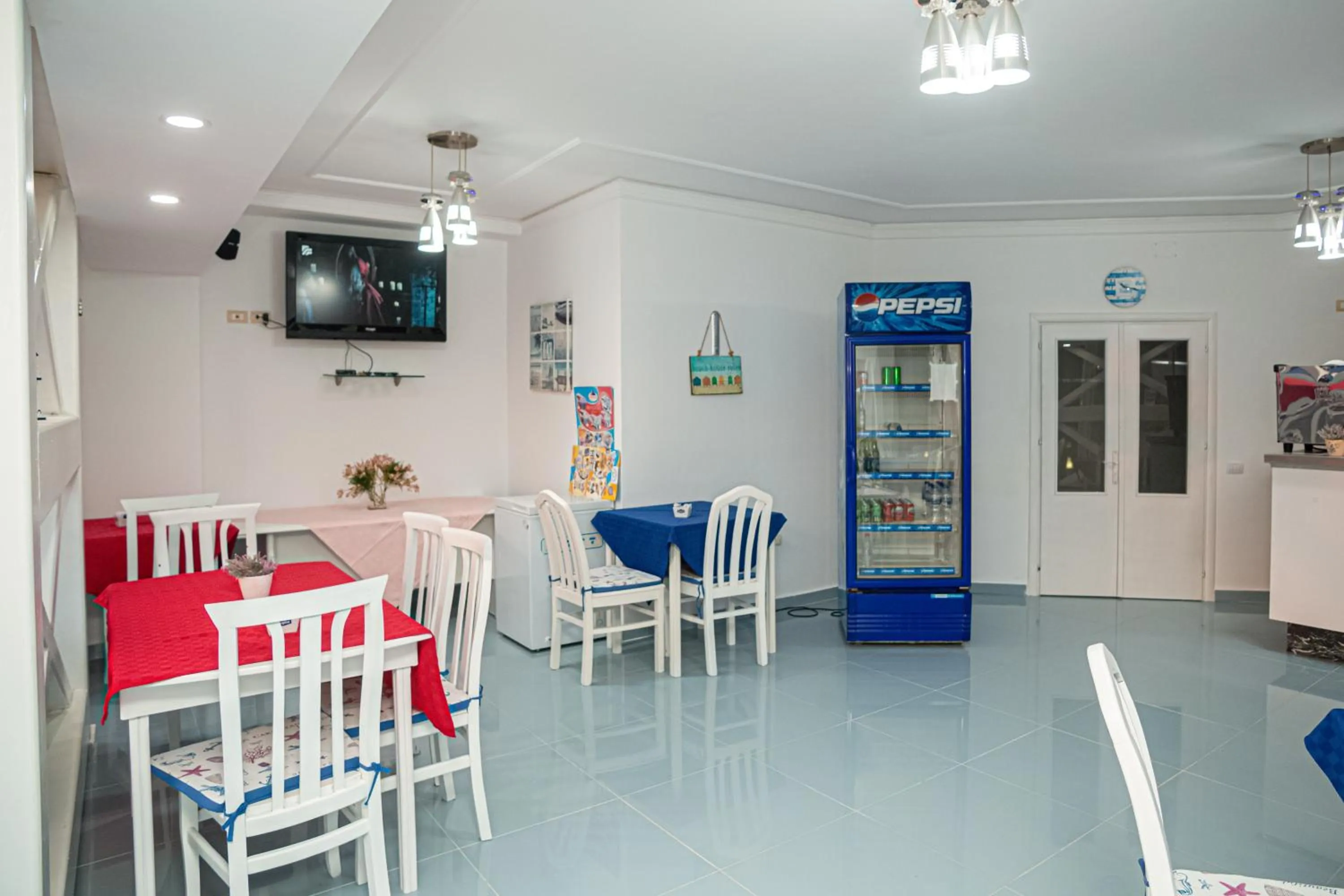 Restaurant/places to eat in Hotel SUNSET GL