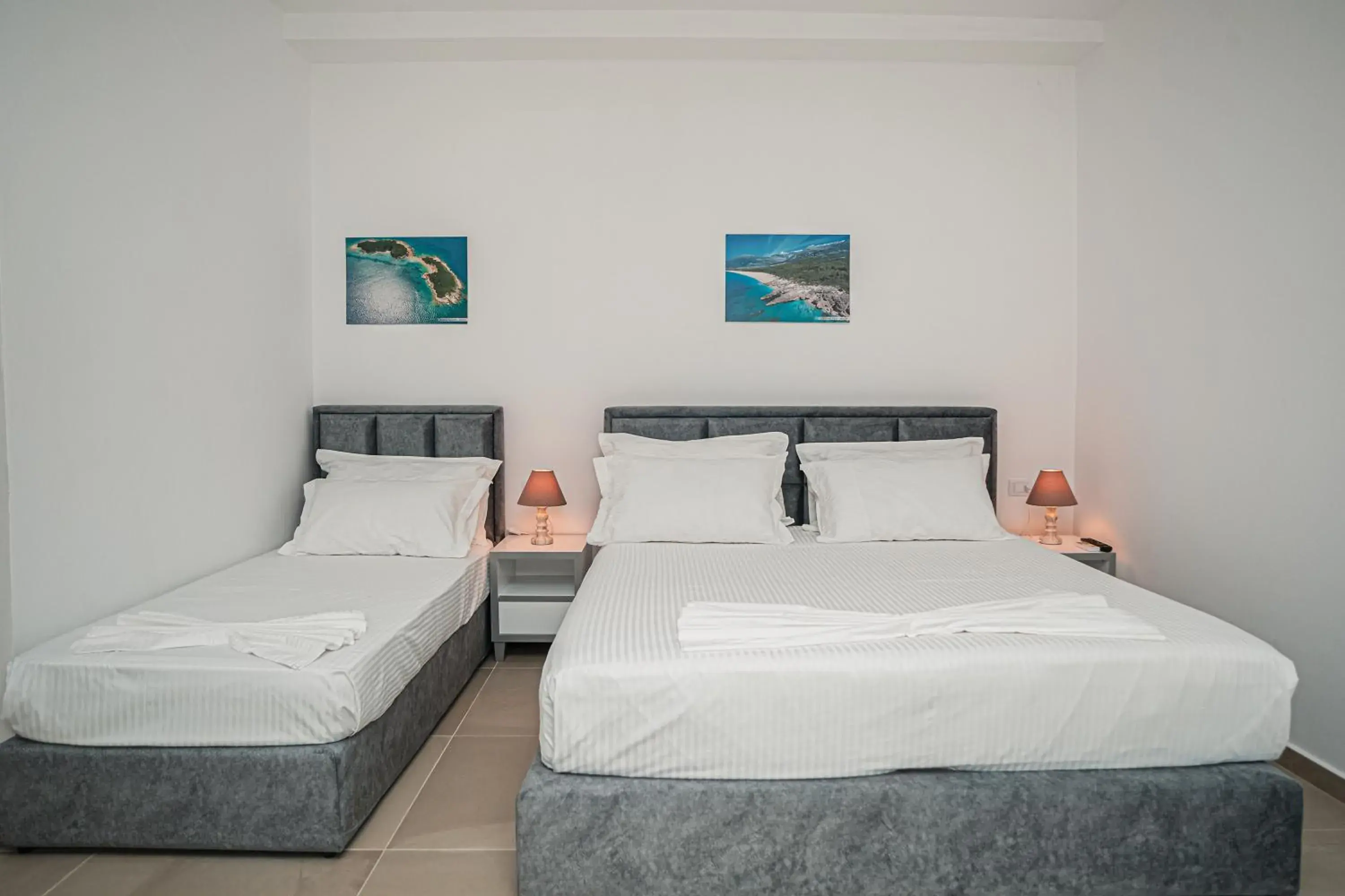 Triple Room with Mountain View in Hotel SUNSET GL Triple Room with Mountain View in Hotel SUNSET GL