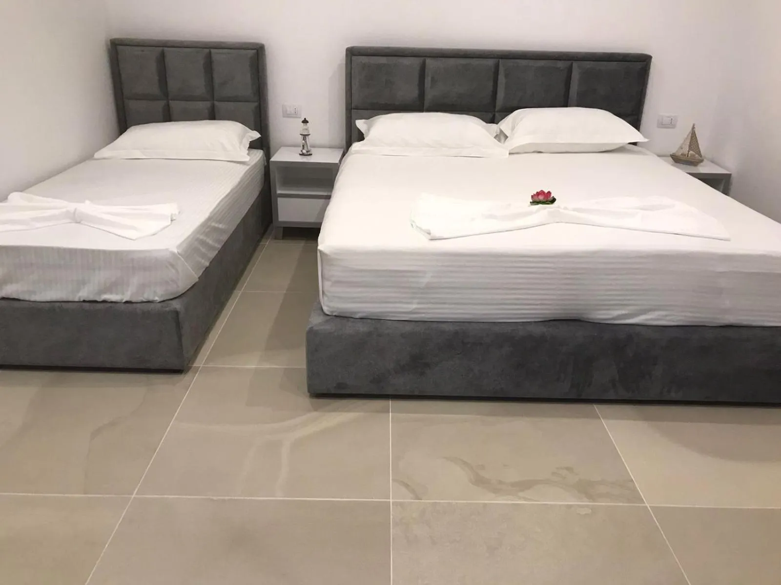 Bed in Hotel SUNSET GL