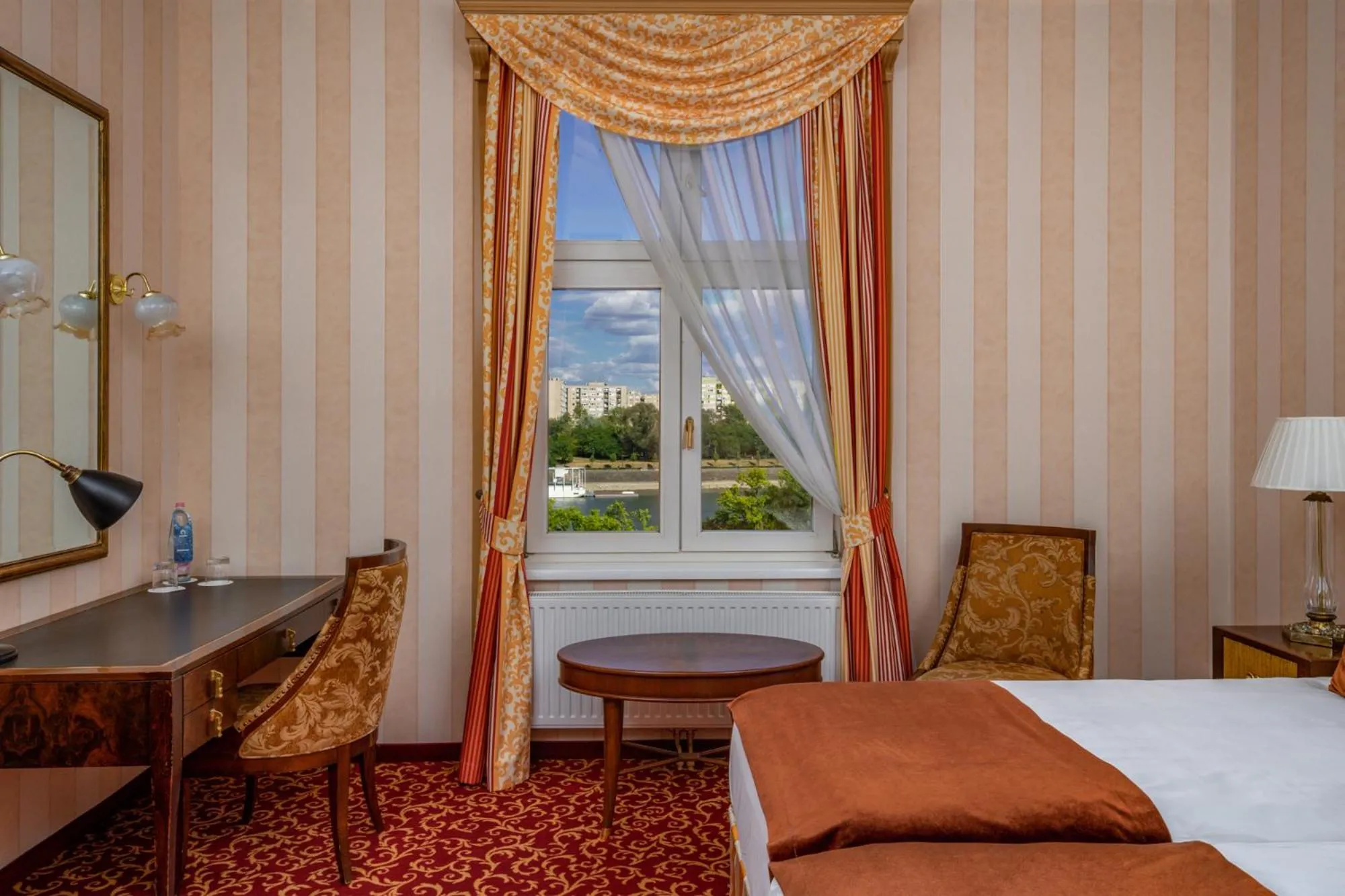 View (from property/room), Bed in Ensana Grand Margaret Island