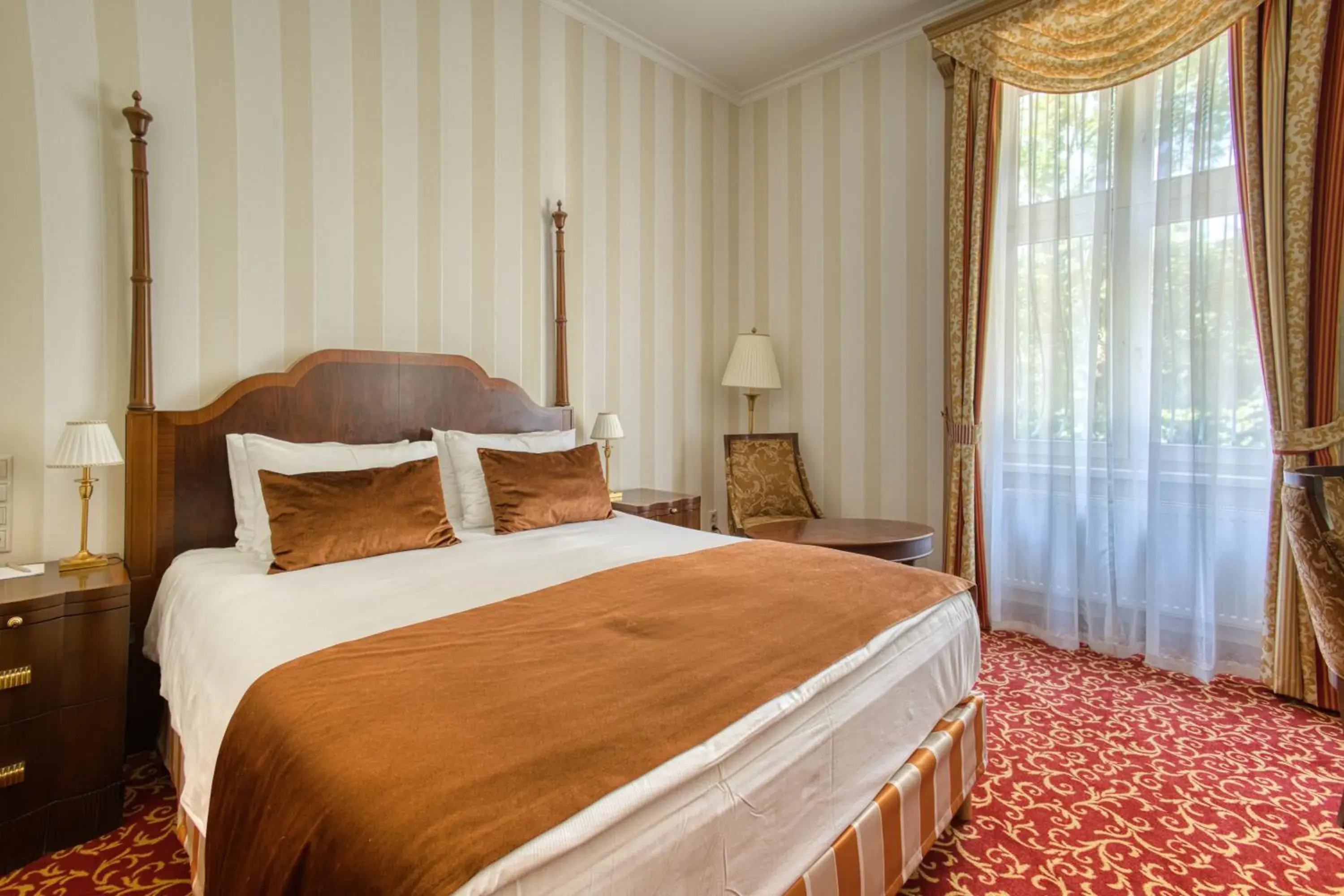 Deluxe Double Room with Wellness and Fitness Access in Ensana Grand Margaret Island Deluxe Double Room with Wellness and Fitness Access in Ensana Grand Margaret Island