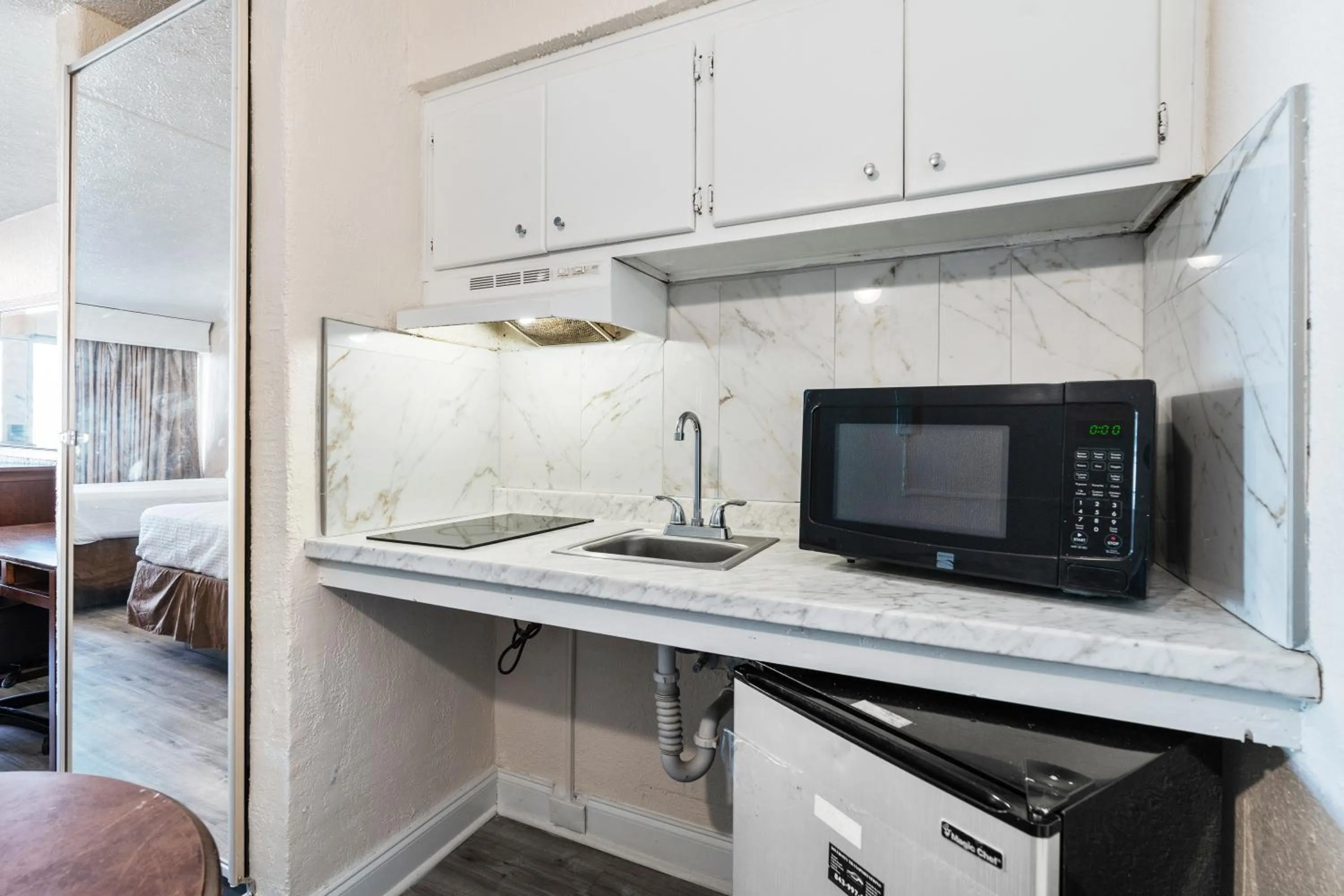 Kitchen or kitchenette in Ocean 5 Hotel