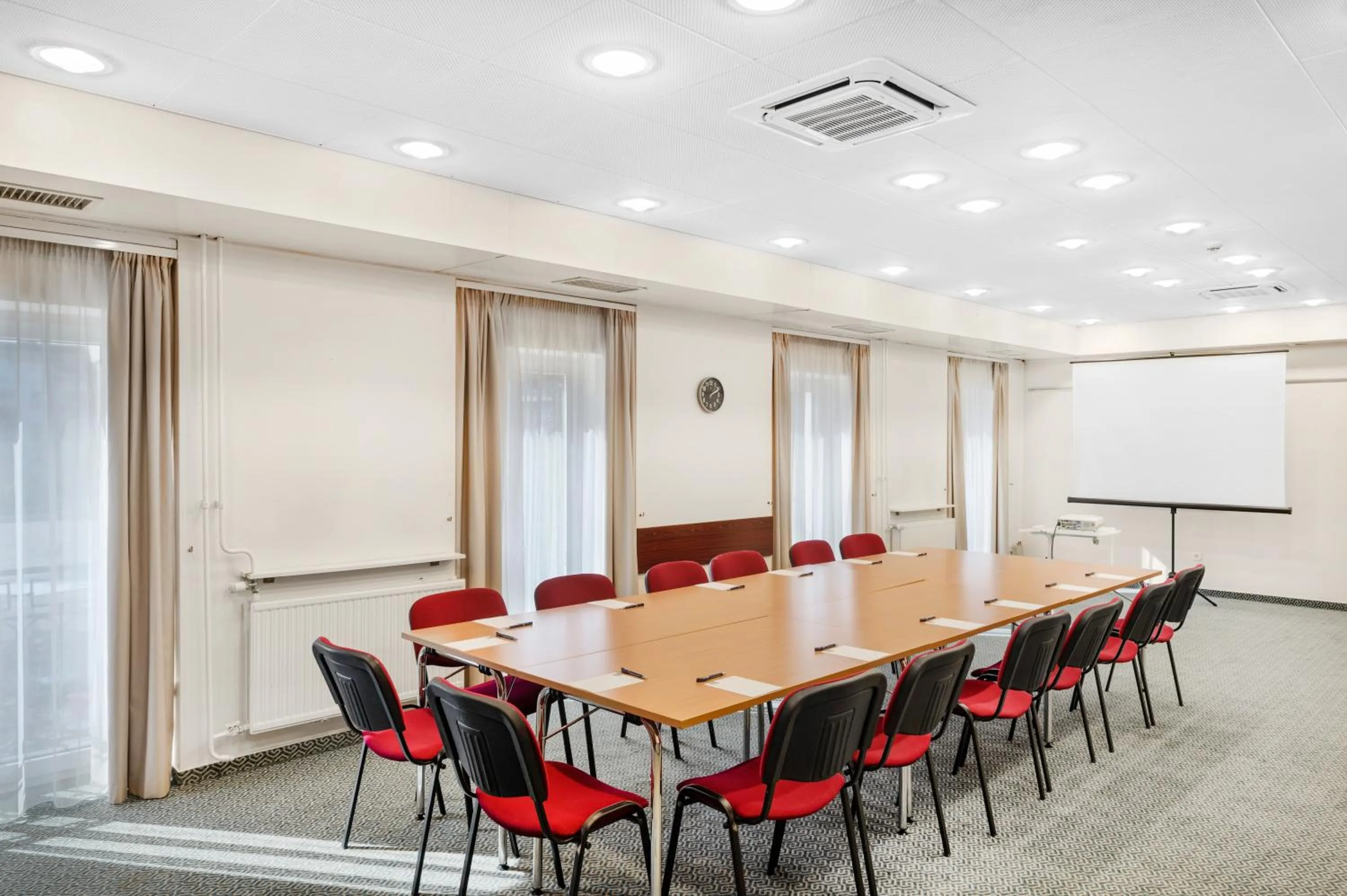 Meeting/conference room in Danubius Hotel Raba