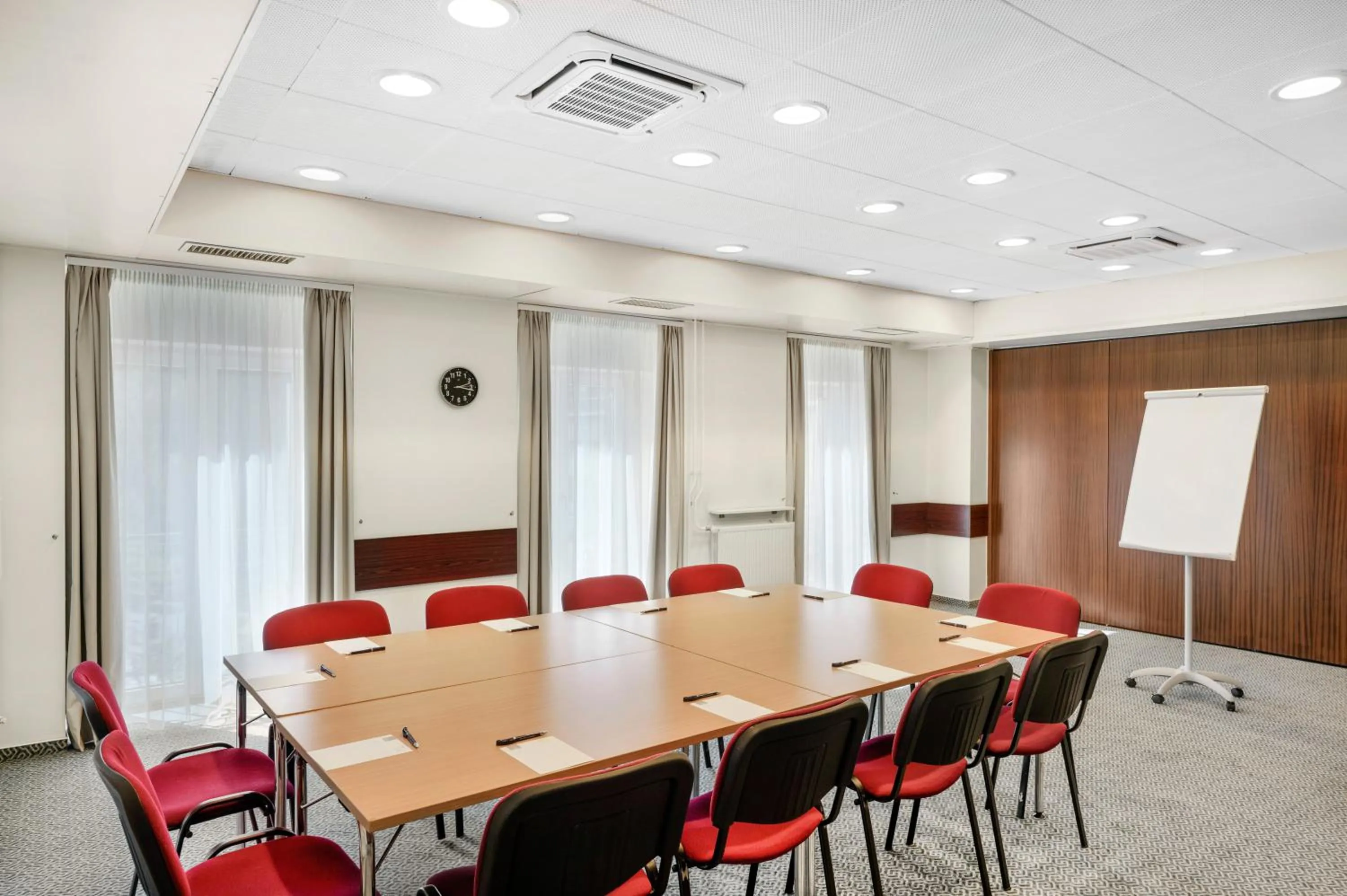 Meeting/conference room in Danubius Hotel Raba