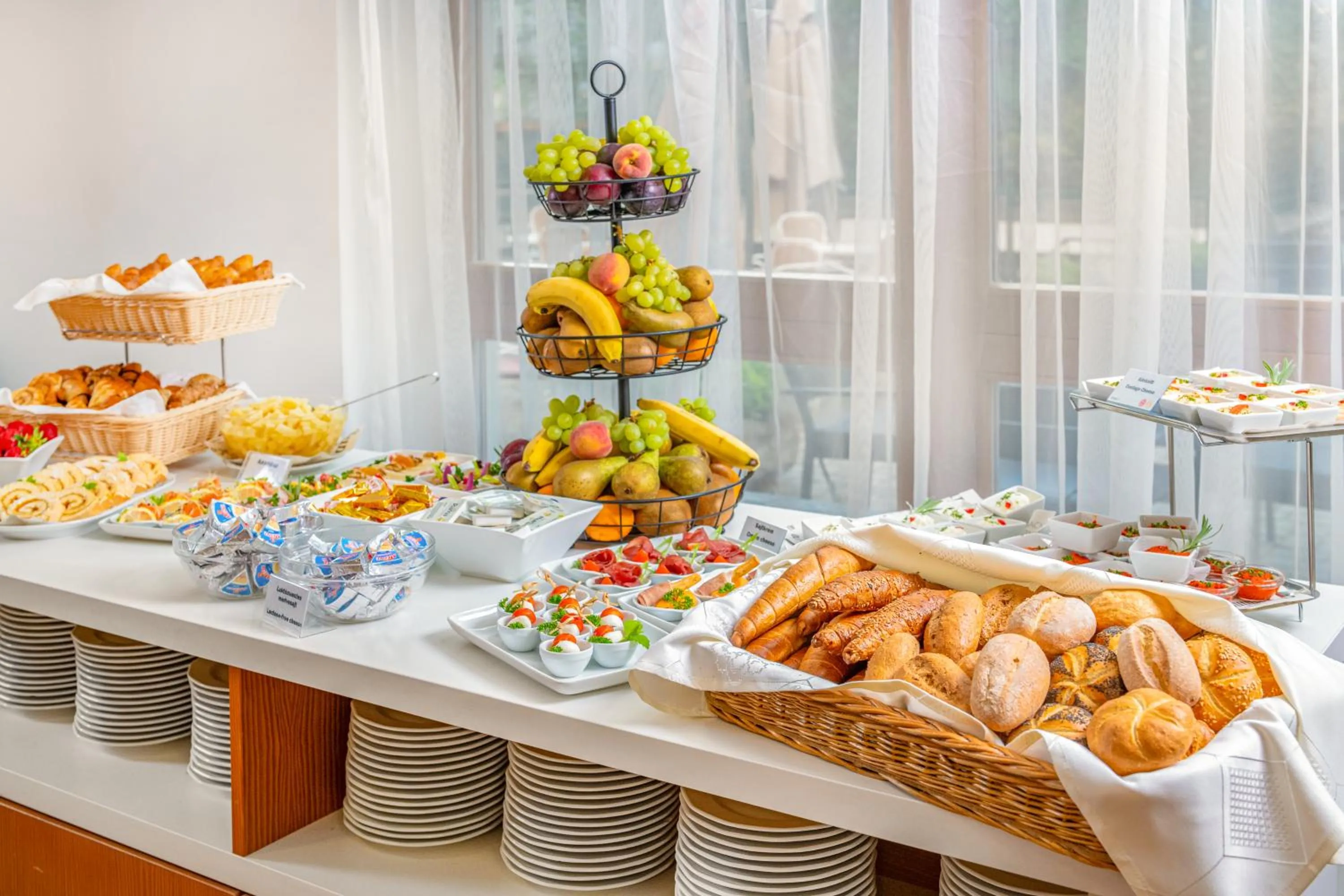 Breakfast in Corvin Hotel Budapest Corvin Wing