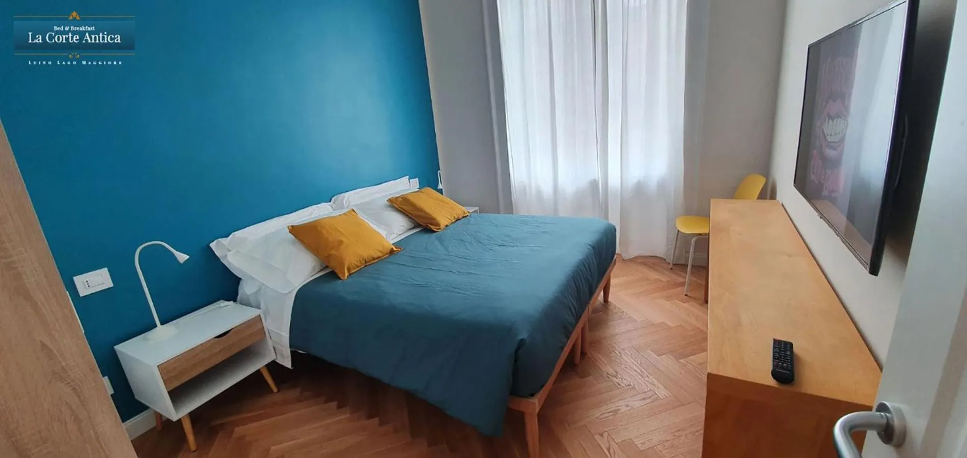 Bed in B&B La Corte Antica - Luino Lago Maggiore