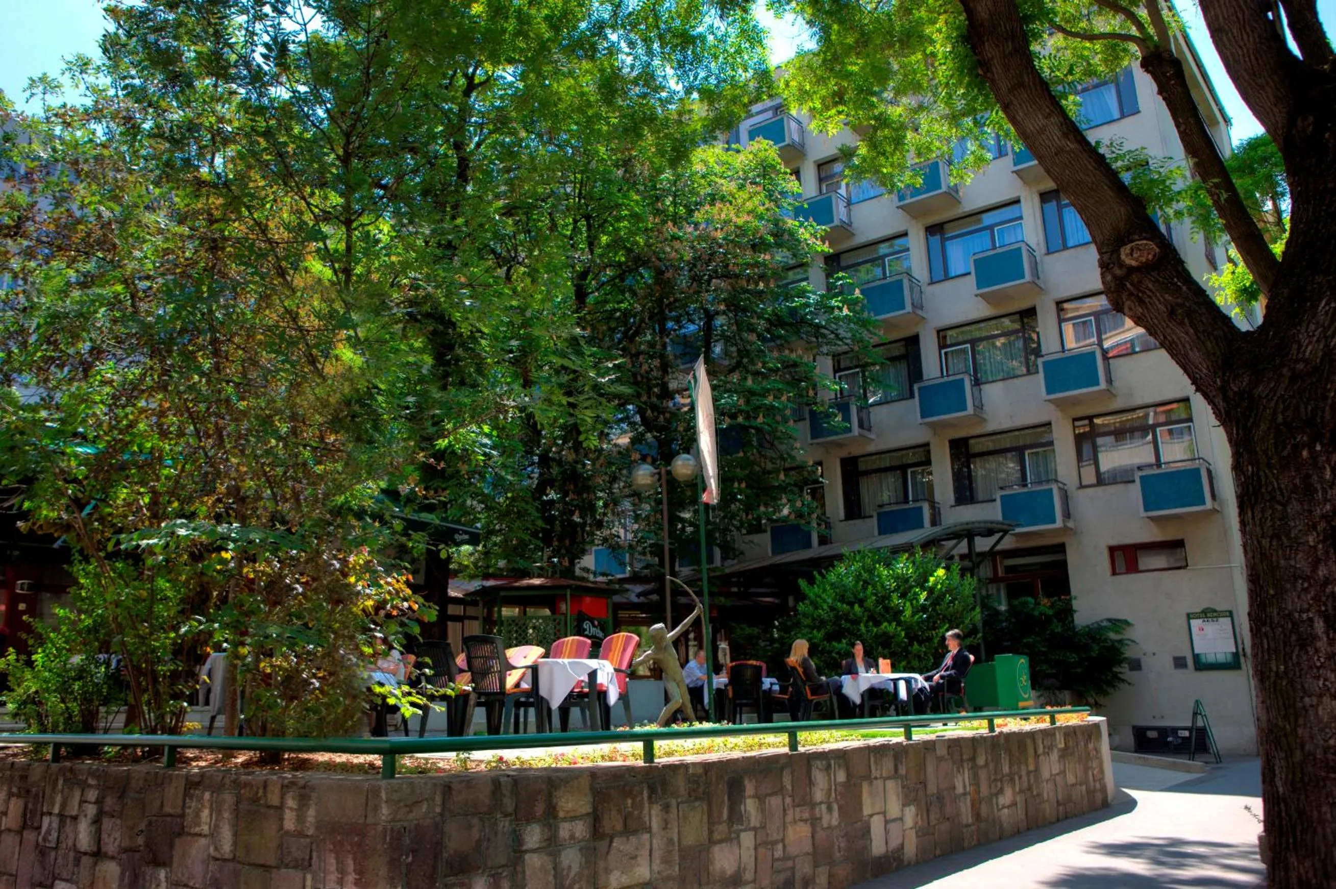 Balcony/Terrace in Benczur Hotel