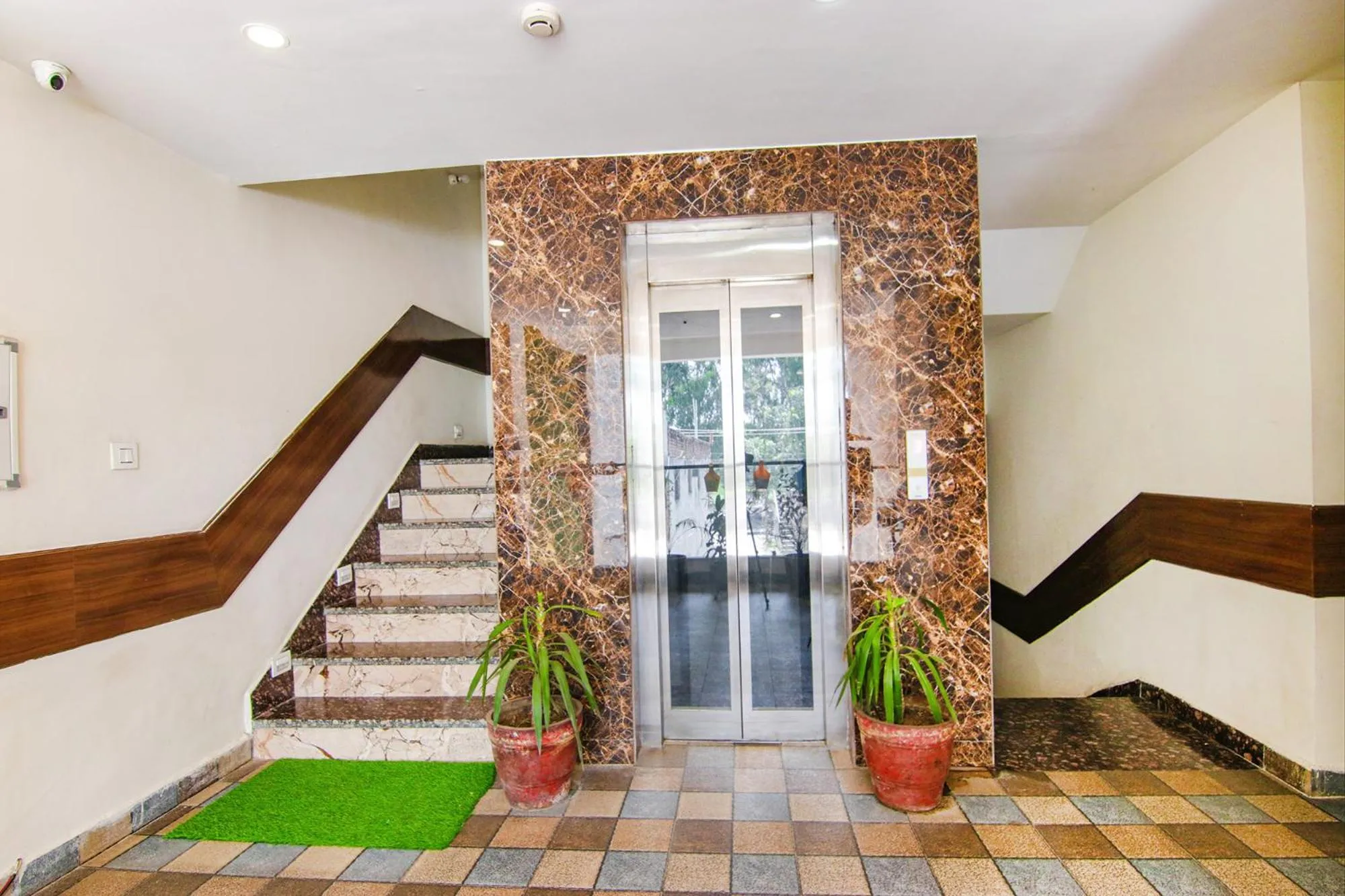 elevator in FabHotel Lime Wood