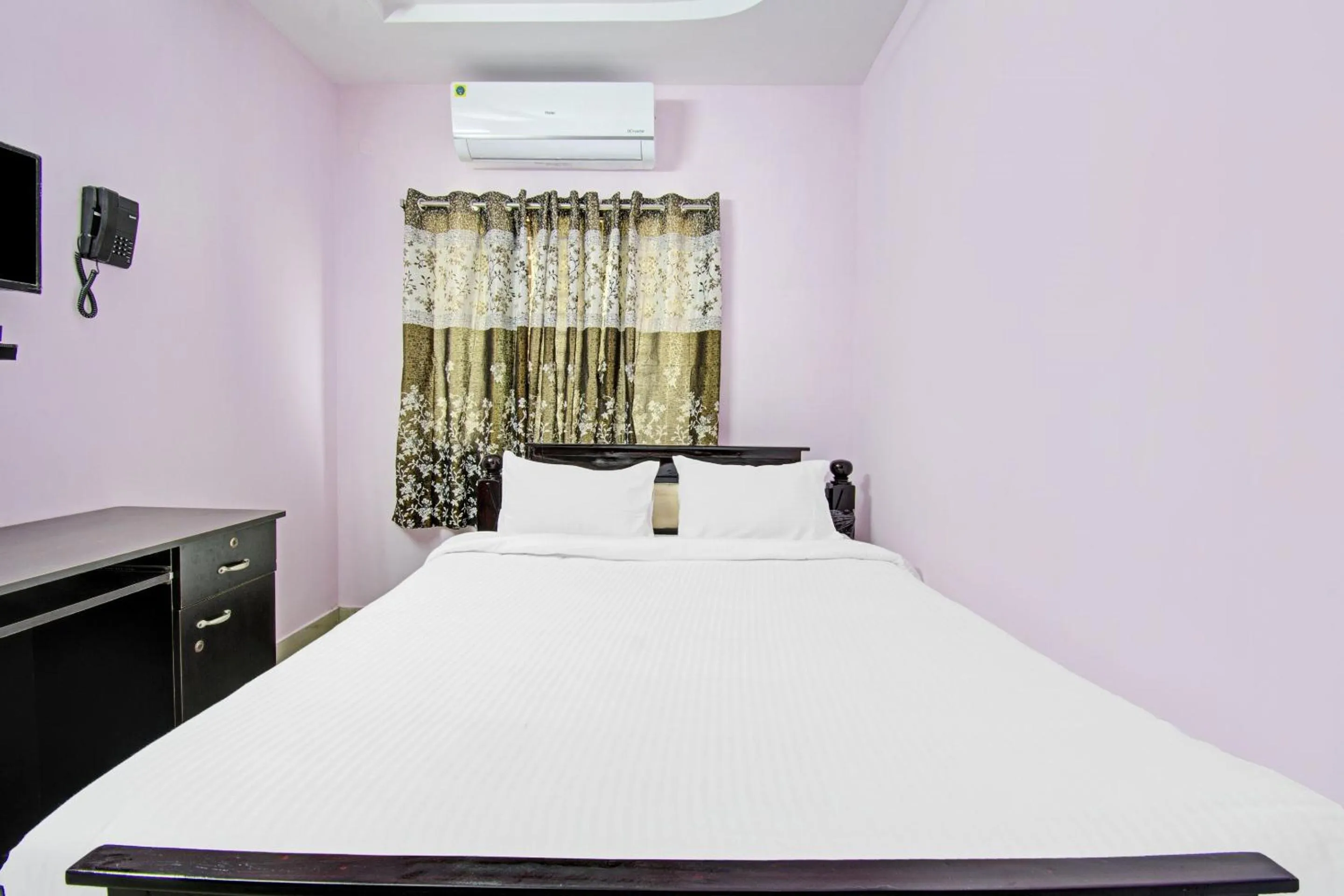 Bedroom, Bed in Hotel O Sea Coastal