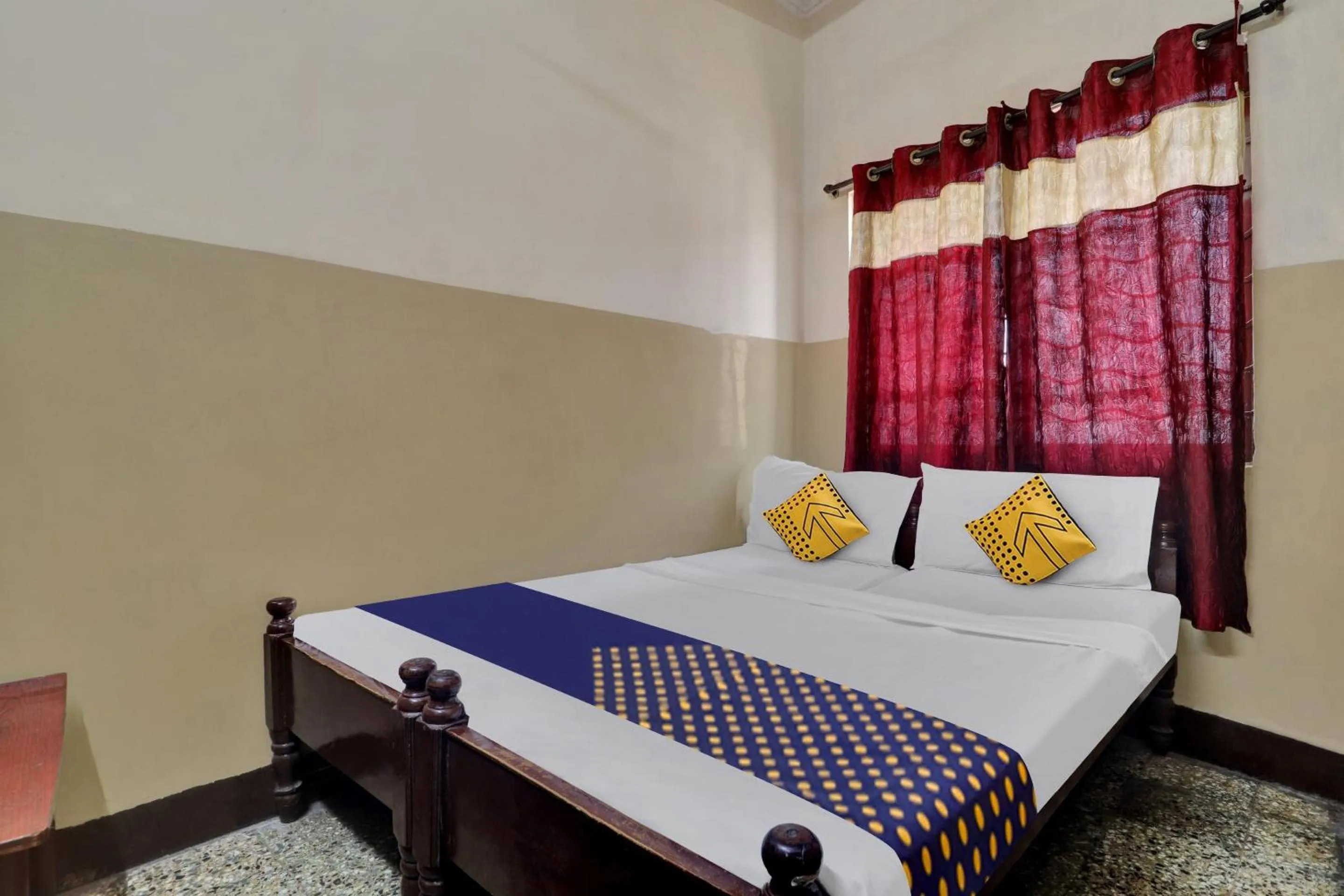 Bedroom, Bed in SPOT ON Gokul Residency Near Secunderabad Railway Station