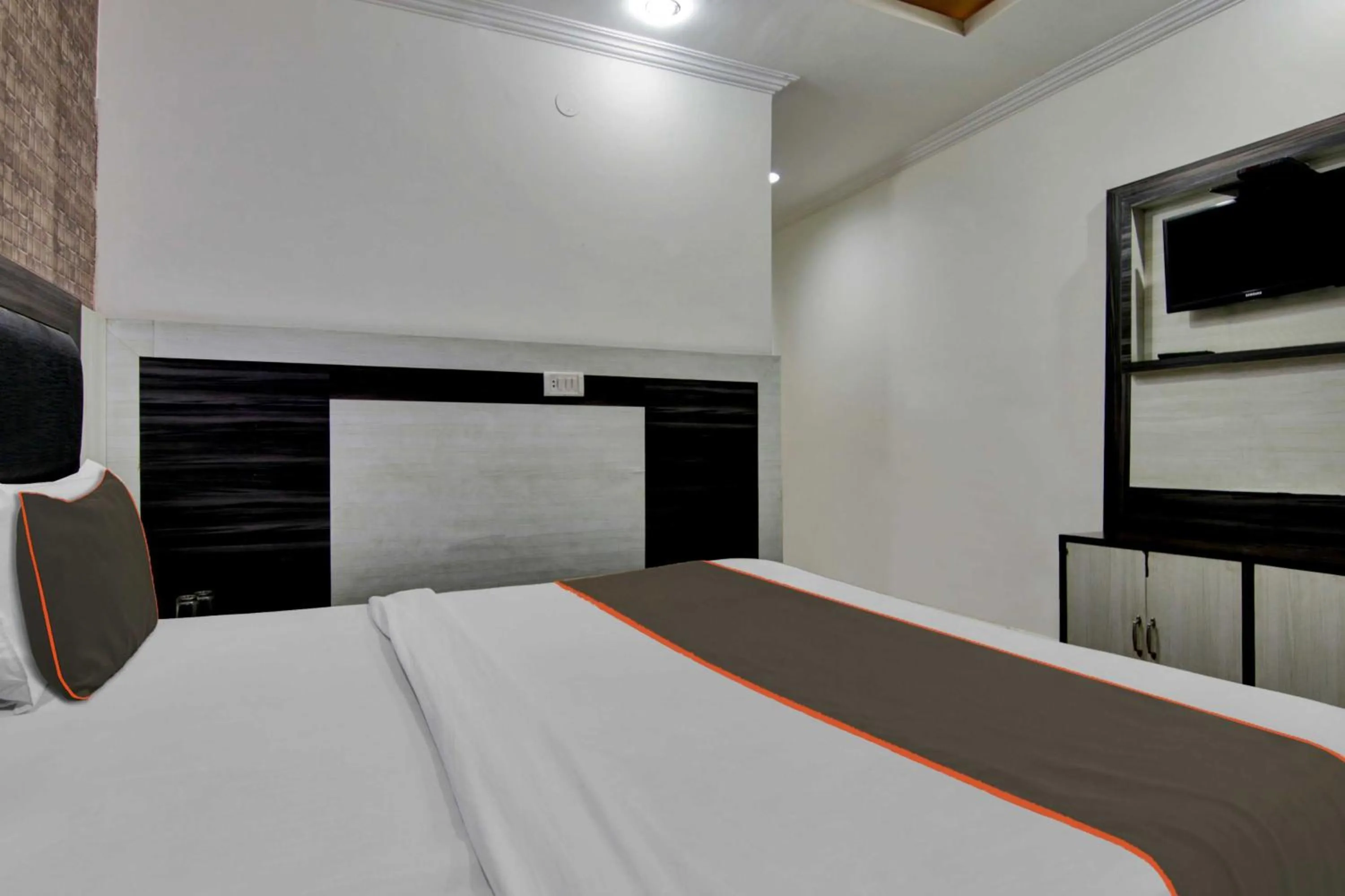 Bedroom in Collection O The Shree Dhar Niwas