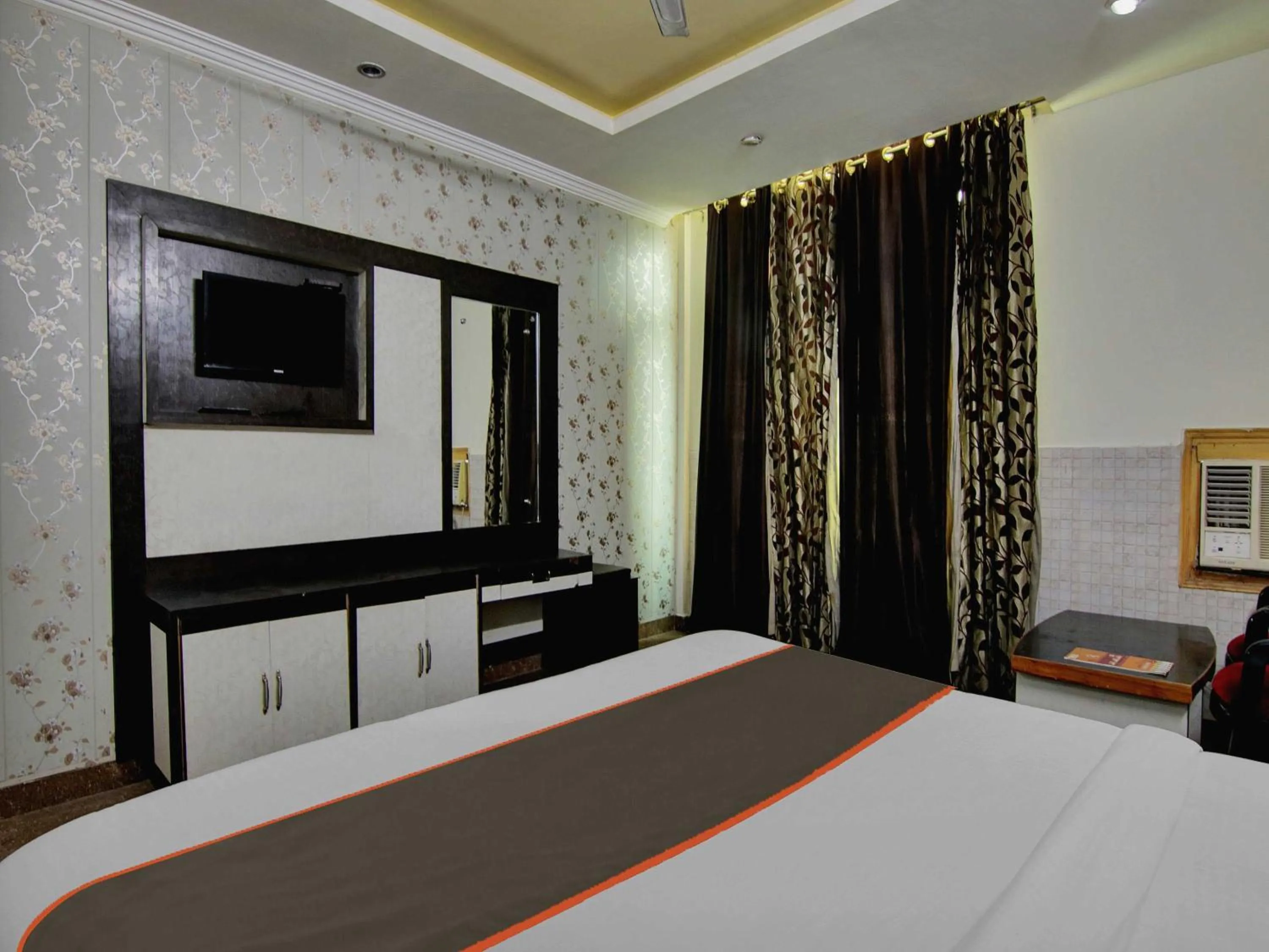 Bedroom in Collection O The Shree Dhar Niwas
