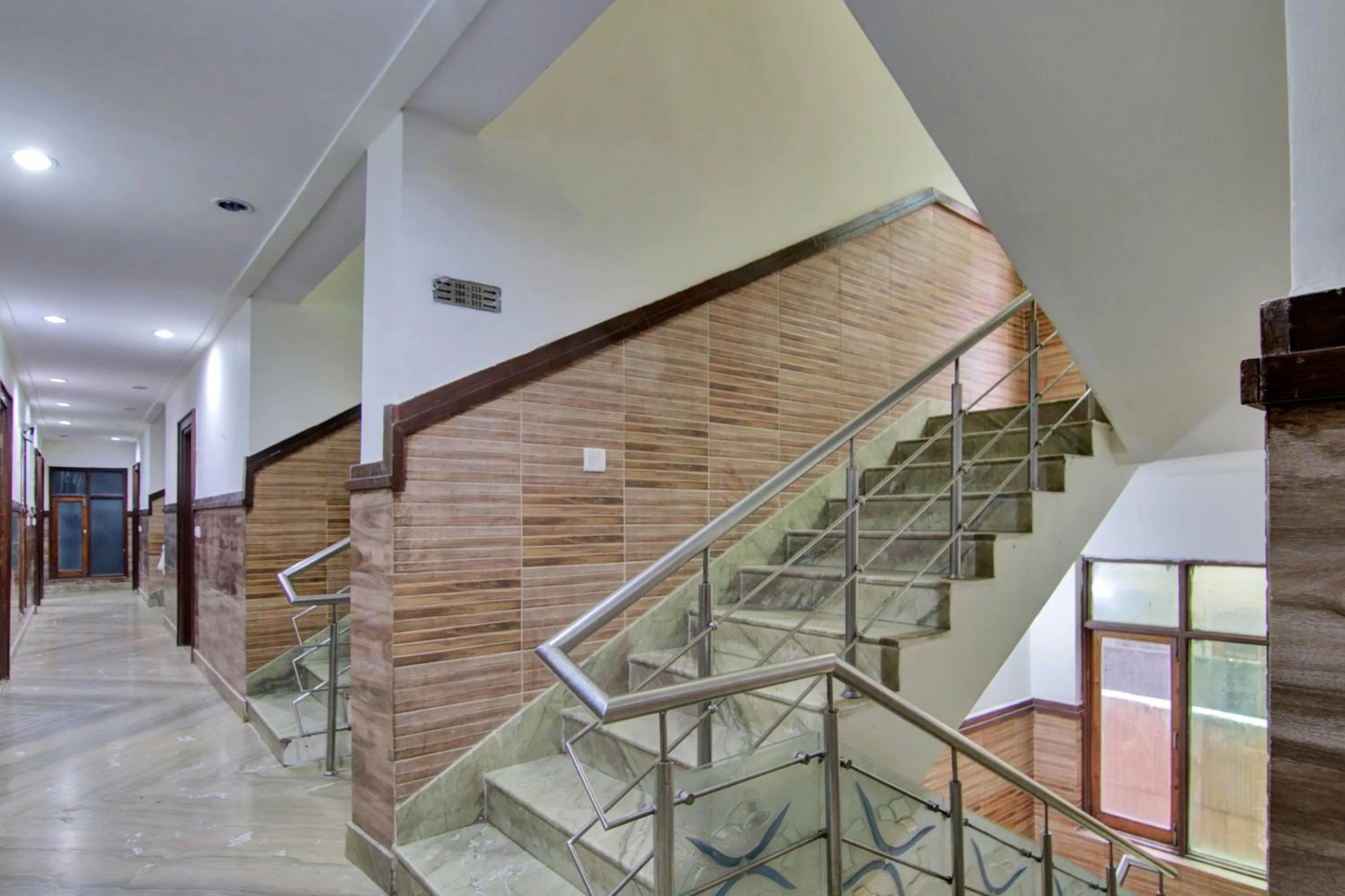 Lobby or reception in Collection O The Shree Dhar Niwas