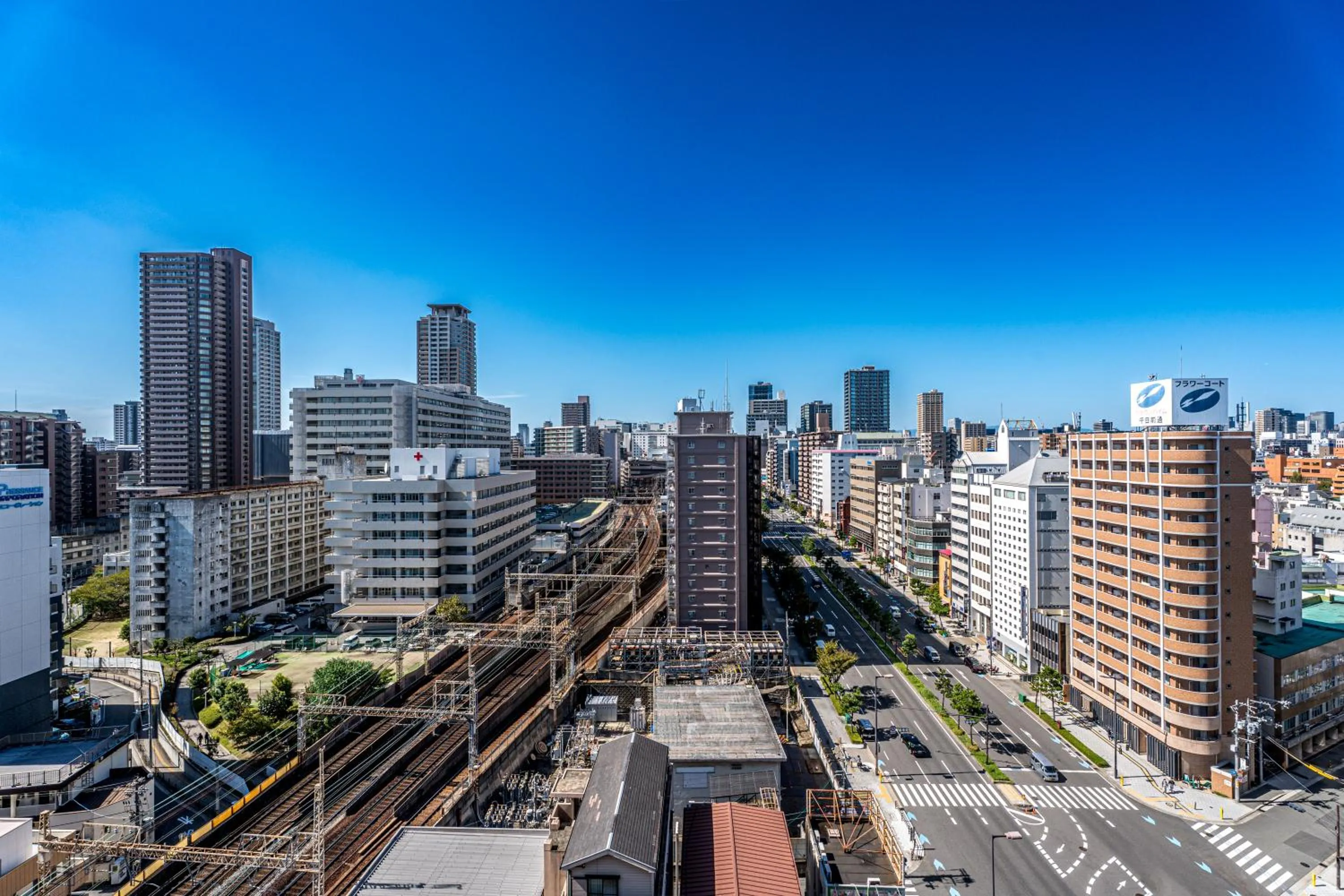 Off site in ESLEAD HOTEL Osaka Tsuruhashi