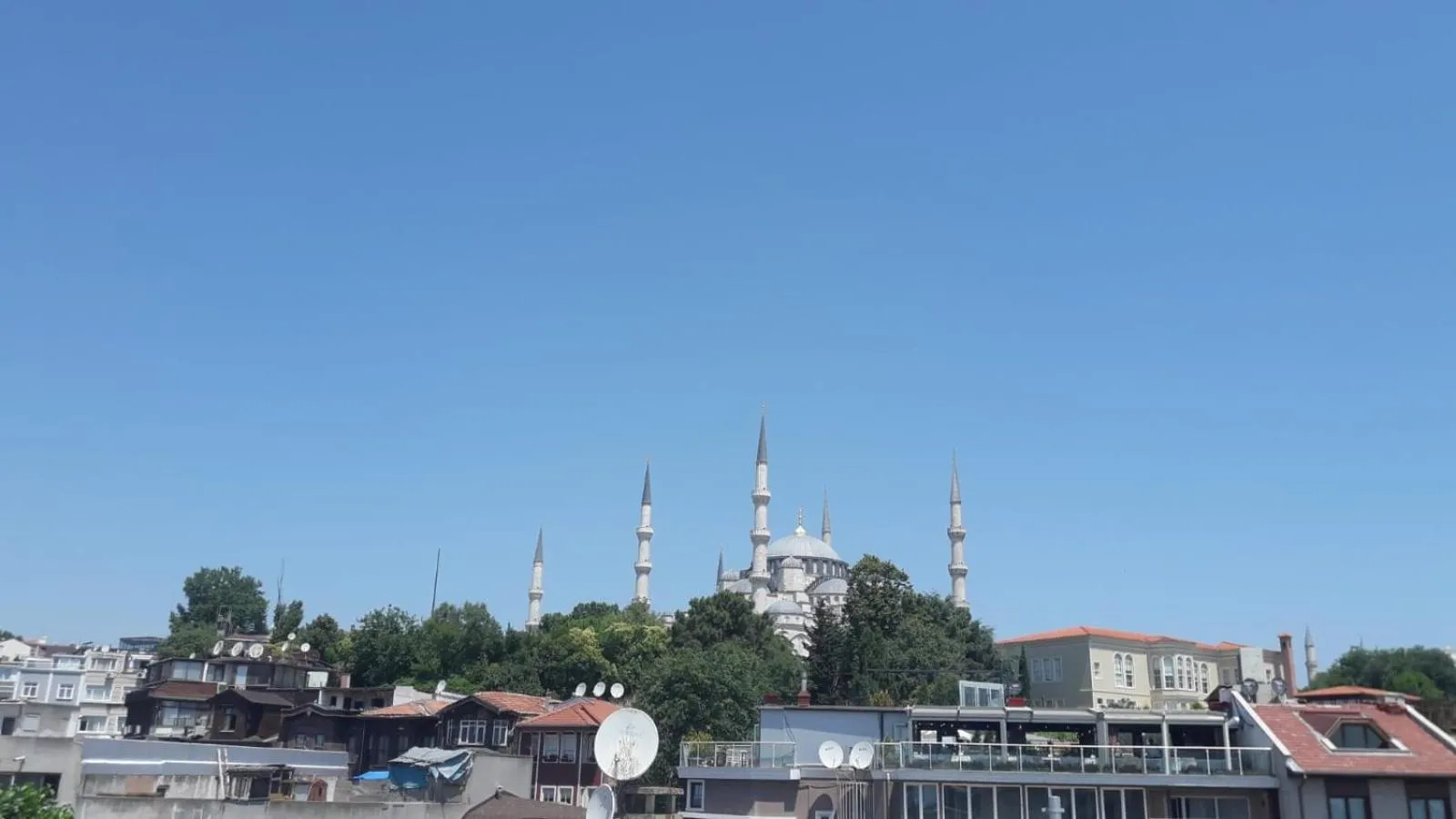 City view in sultanahmet musıc house