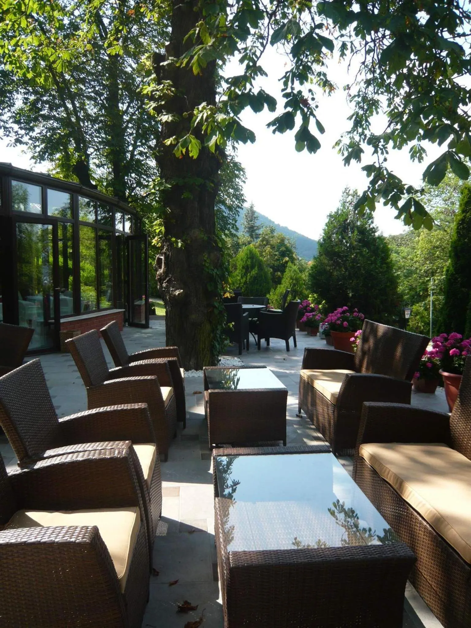 Patio in Hotel Bobbio