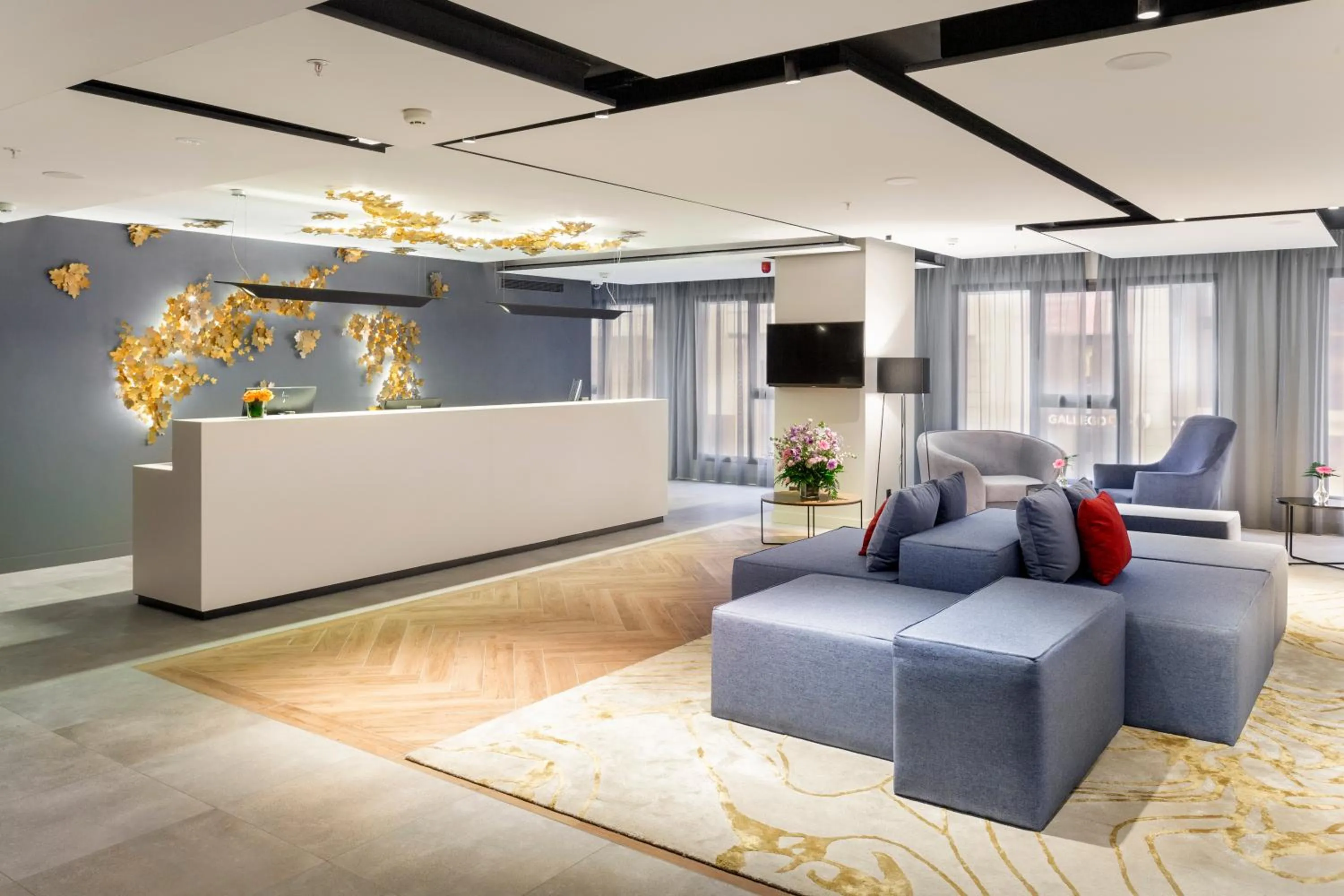 Lobby or reception in Eurostars Guadalquivir