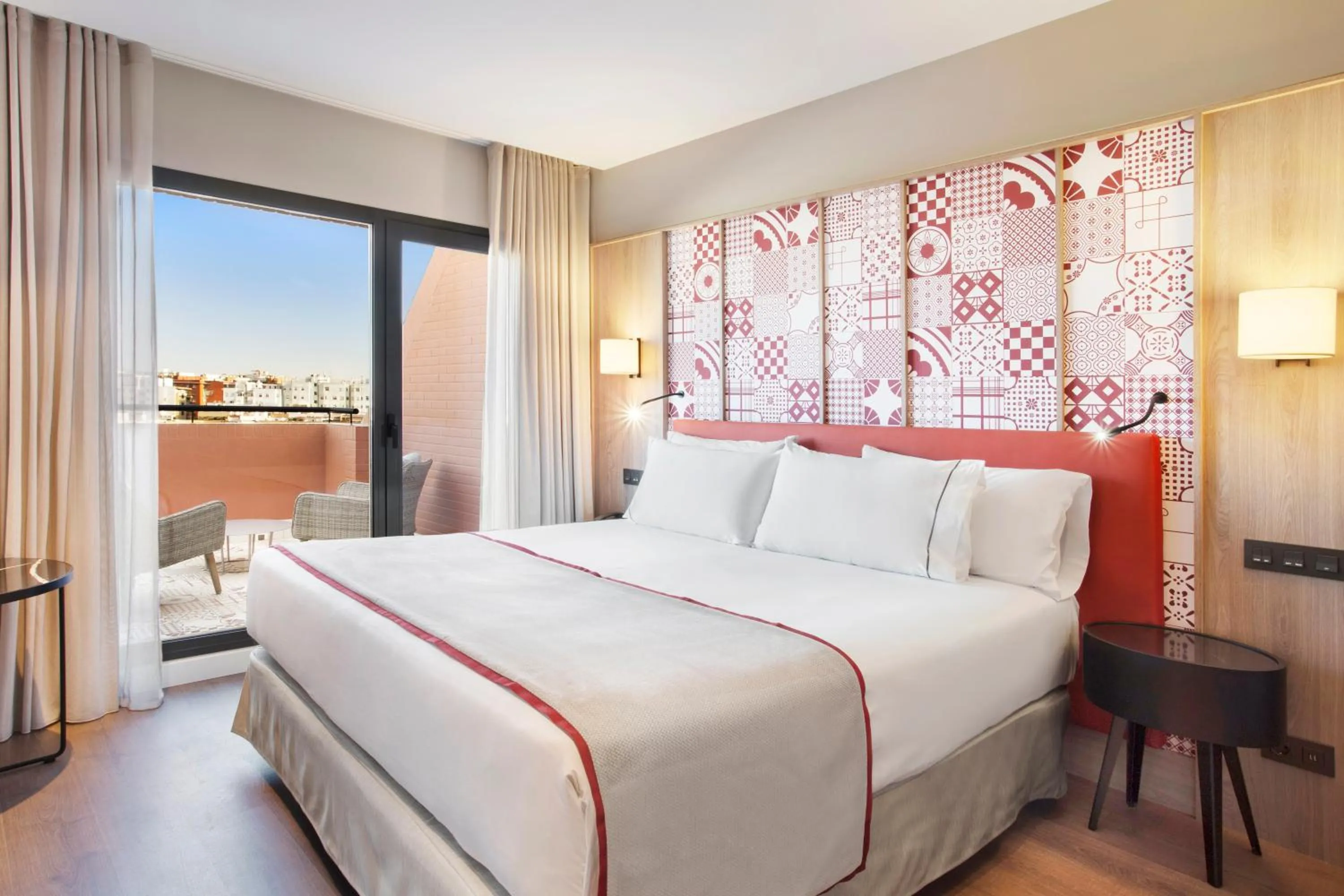 Photo of the whole room, Bed in Eurostars Guadalquivir