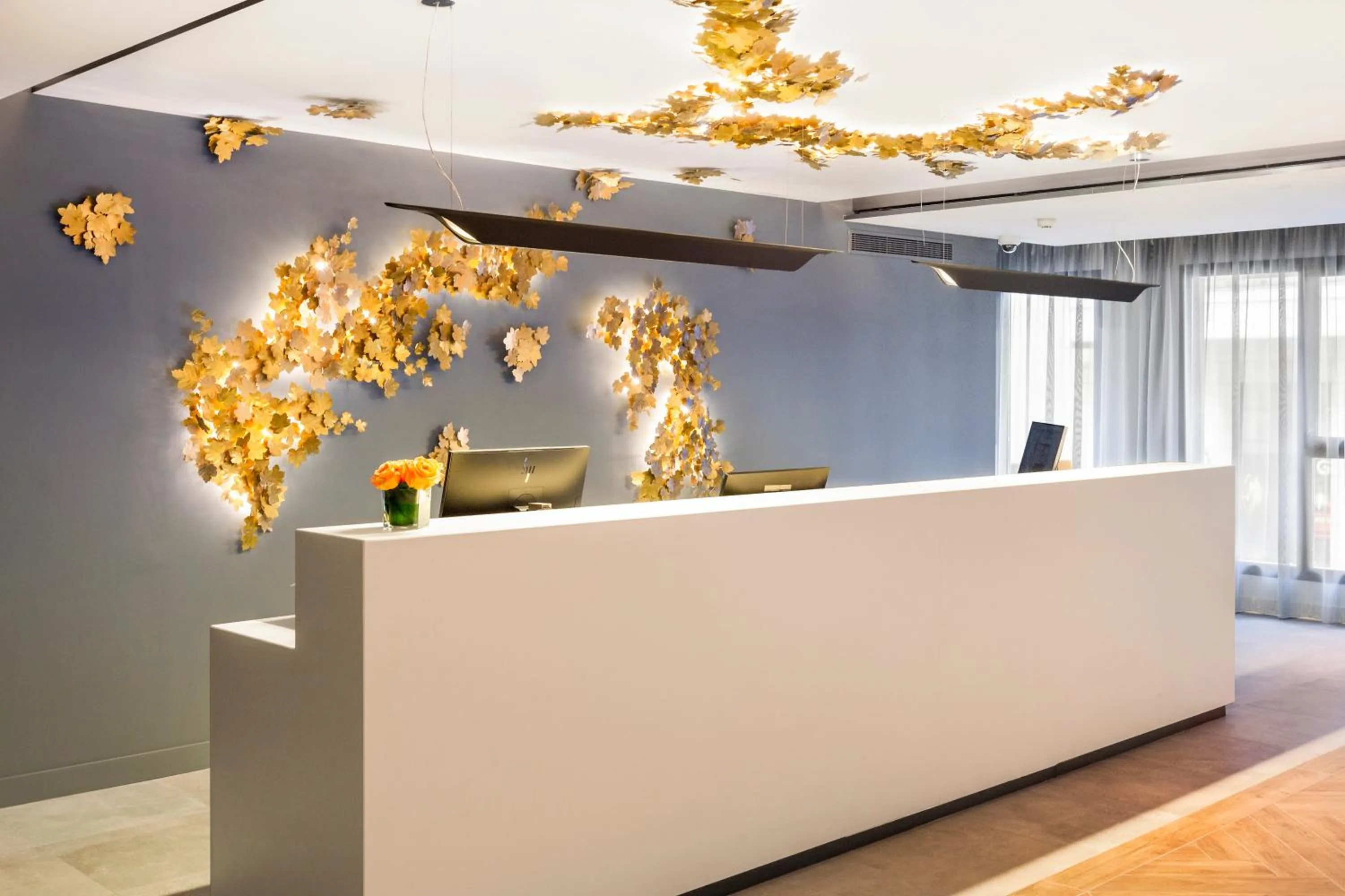 Lobby or reception in Eurostars Guadalquivir