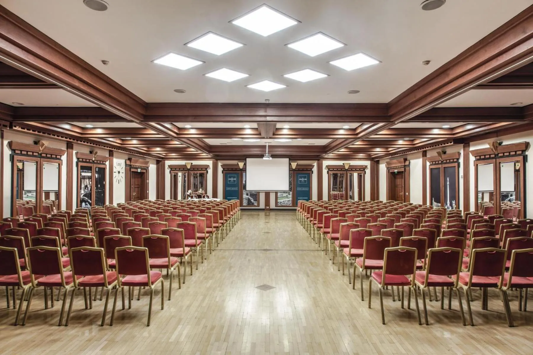 Meeting/conference room in Verdi Budapest Aquincum