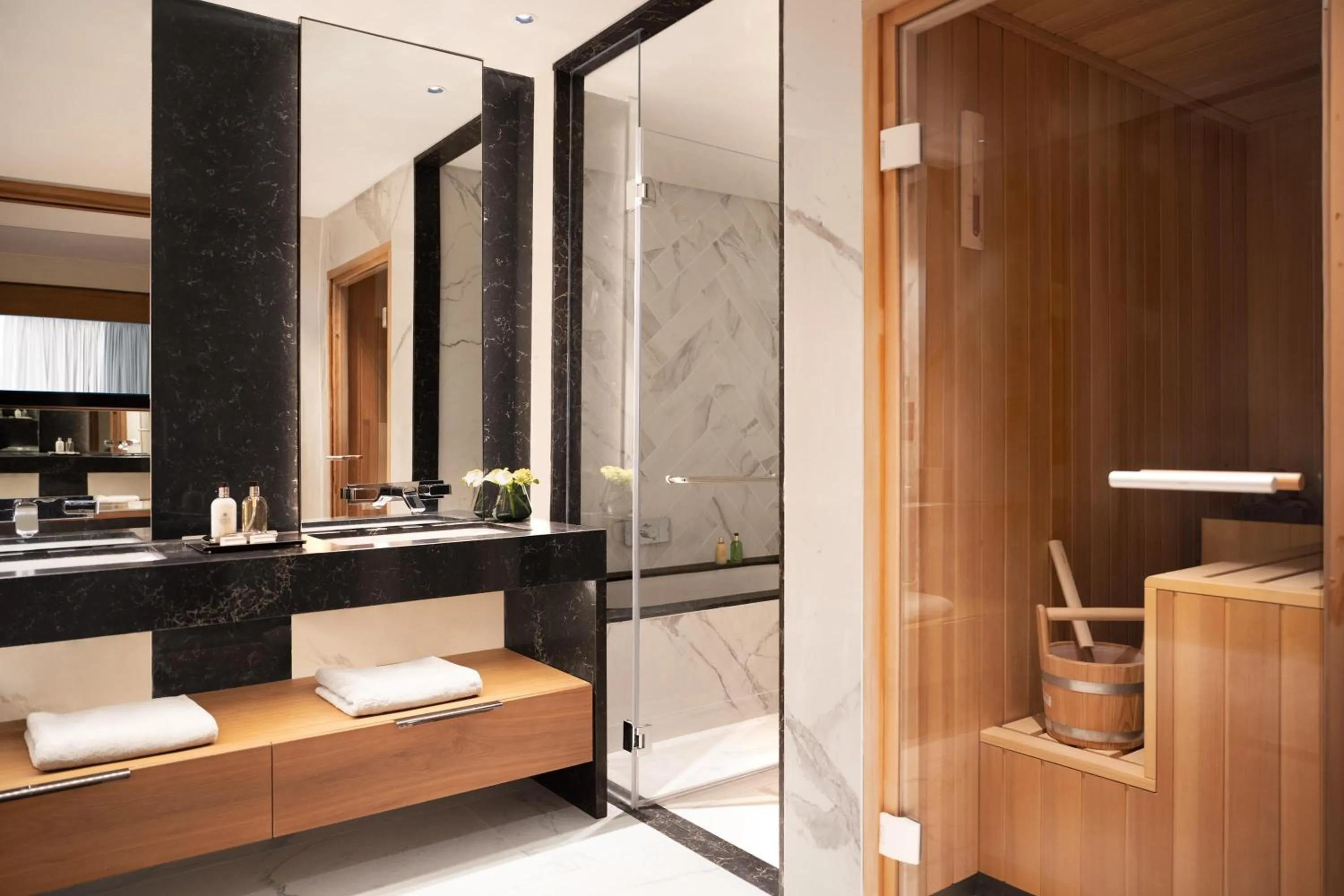 Bedroom in The David Kempinski Tel Aviv