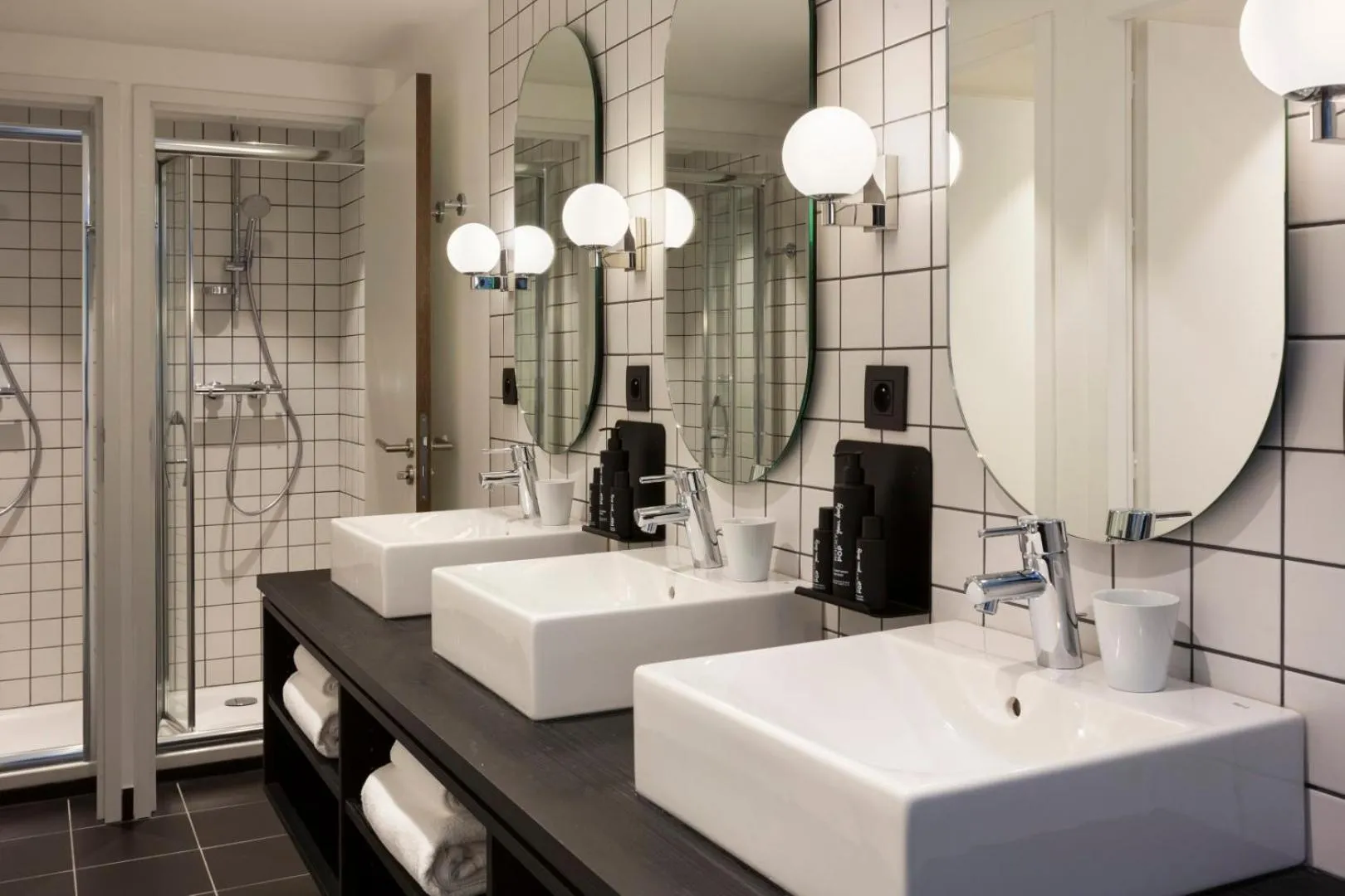 Bathroom in RockyPop Flaine Appartements & Spa