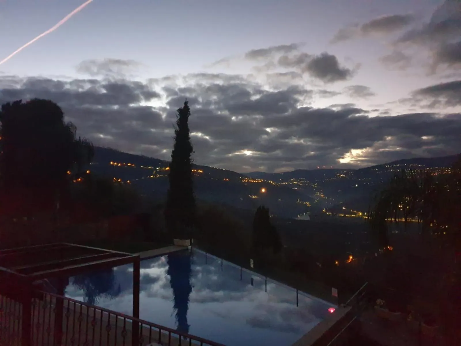 Night in Golden Mirror