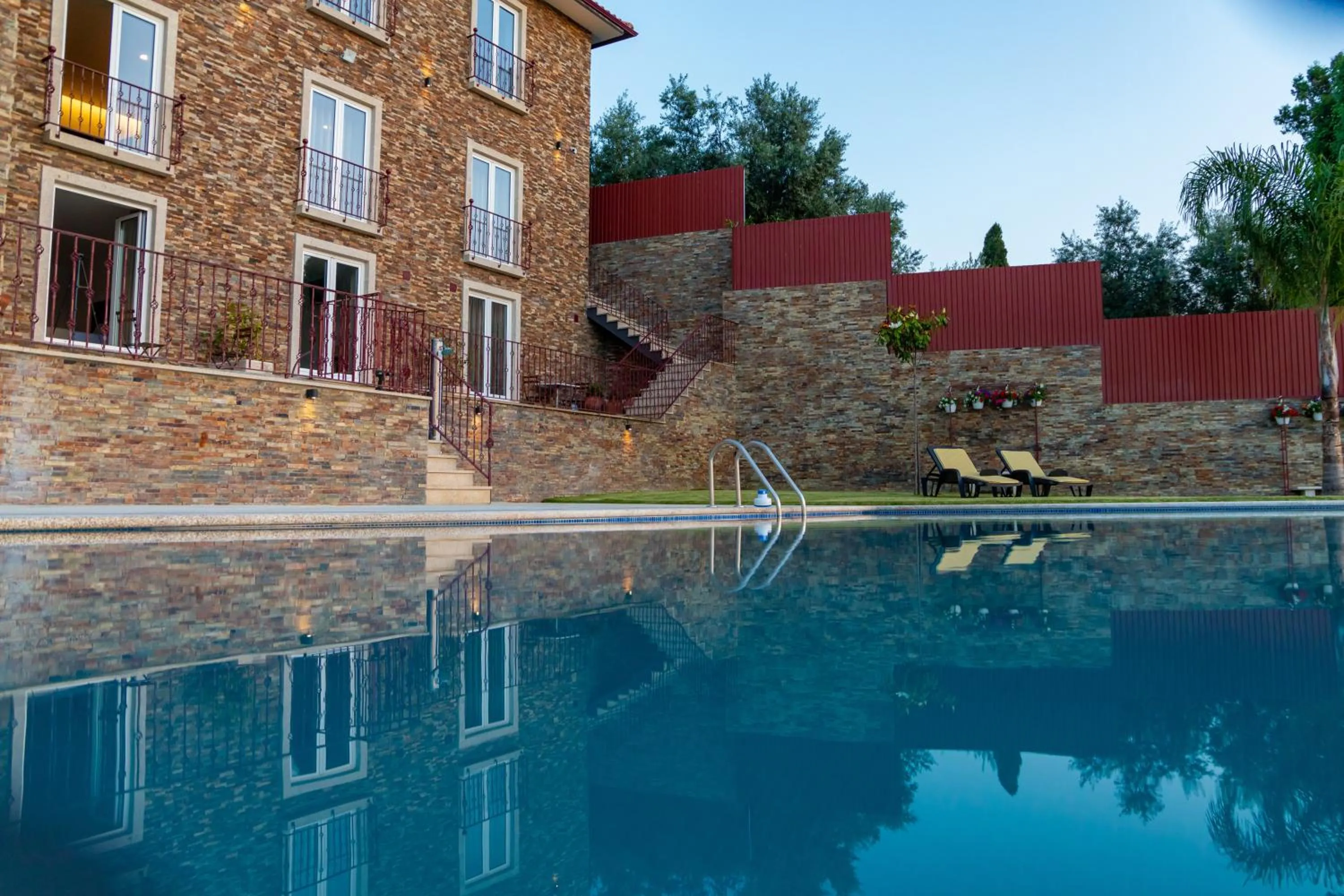 Property building in Golden Mirror