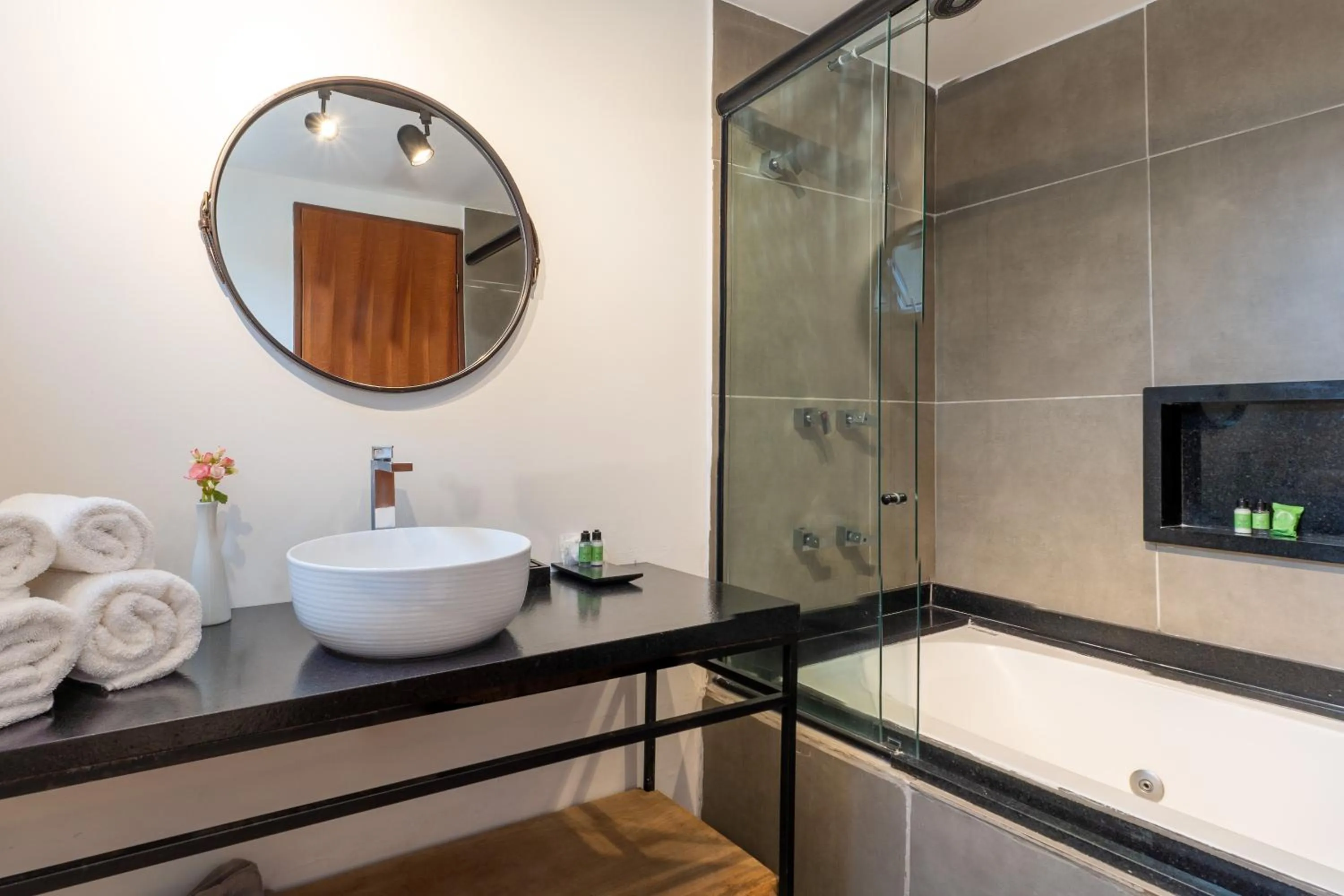 Bathroom in Pousada Boutique Figueira da Serra