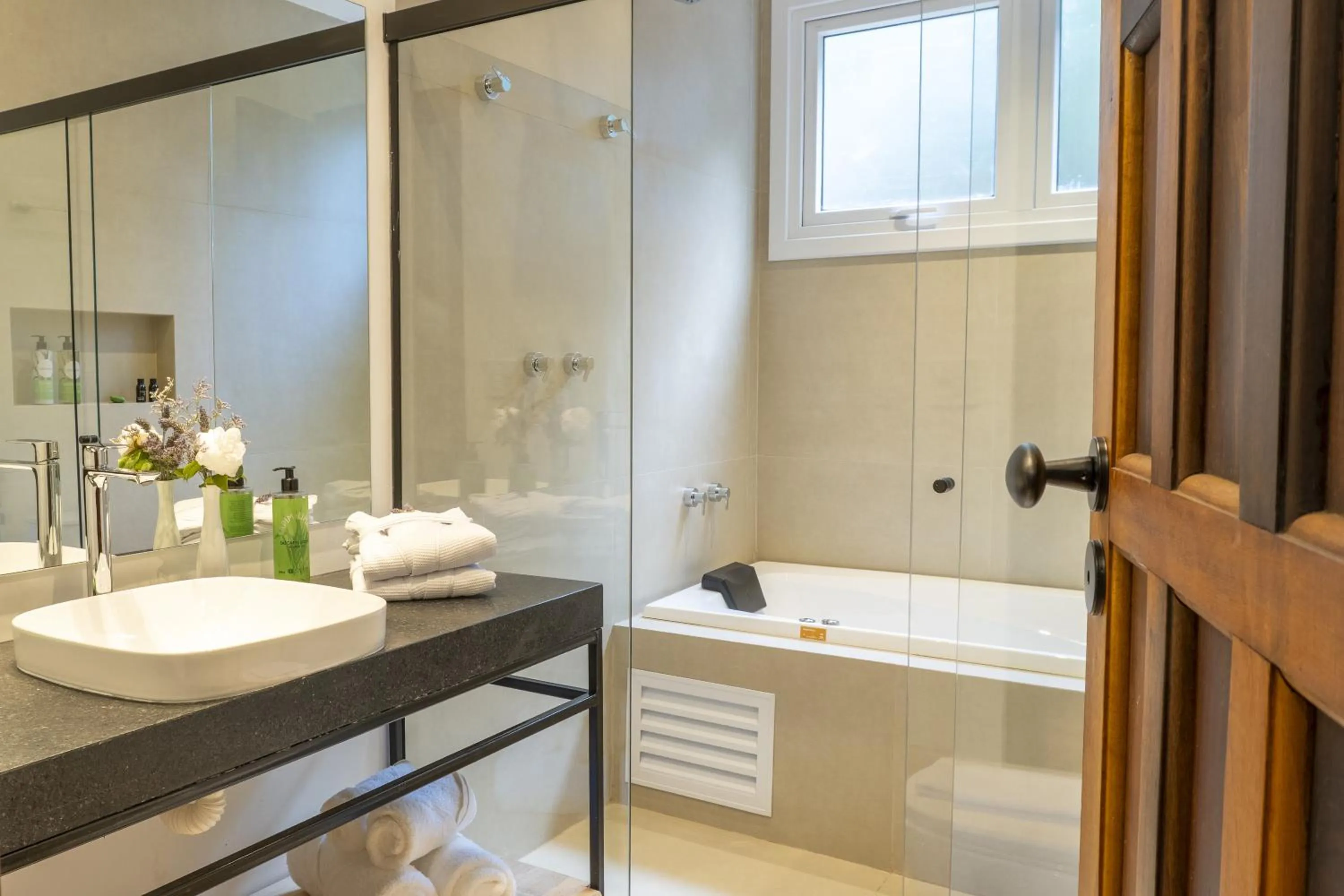 Bathroom in Pousada Boutique Figueira da Serra