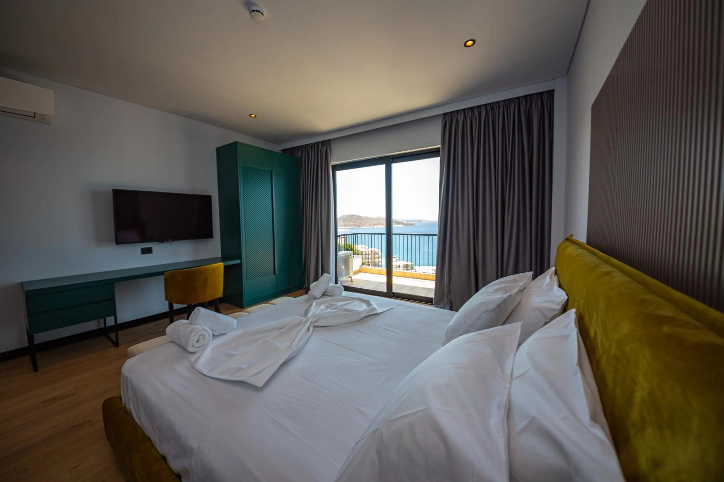 Bedroom, Bed in Apart-Hotel Lili2