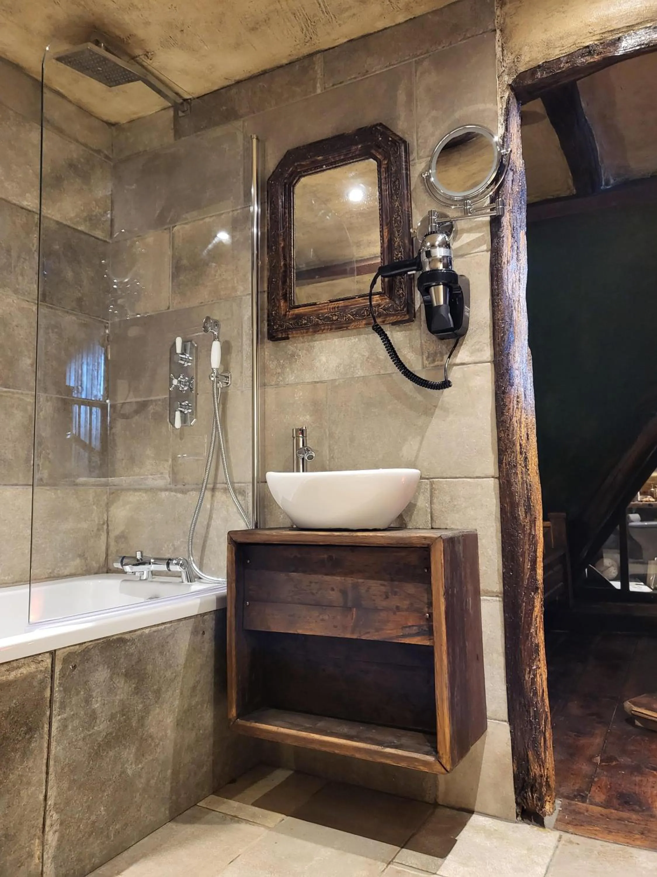 Bathroom in Hocus Pocus Tiny Hotel