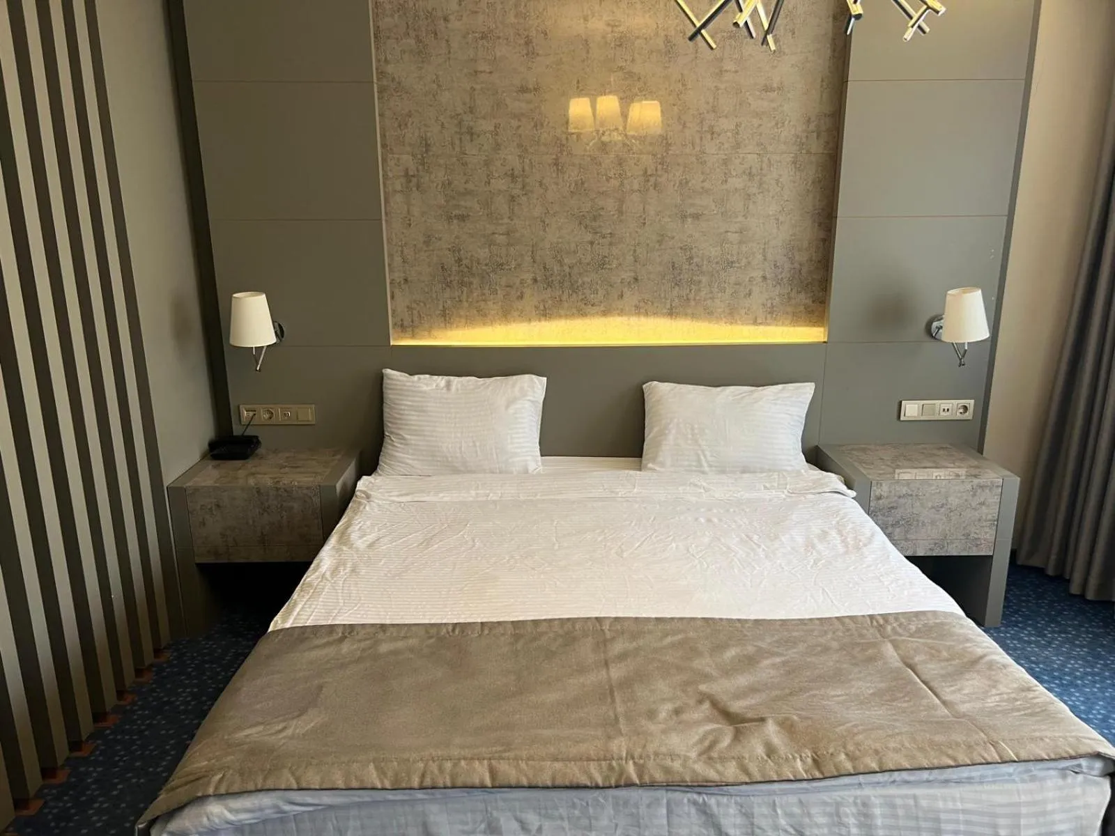 Bed in Acar Suite Hotel