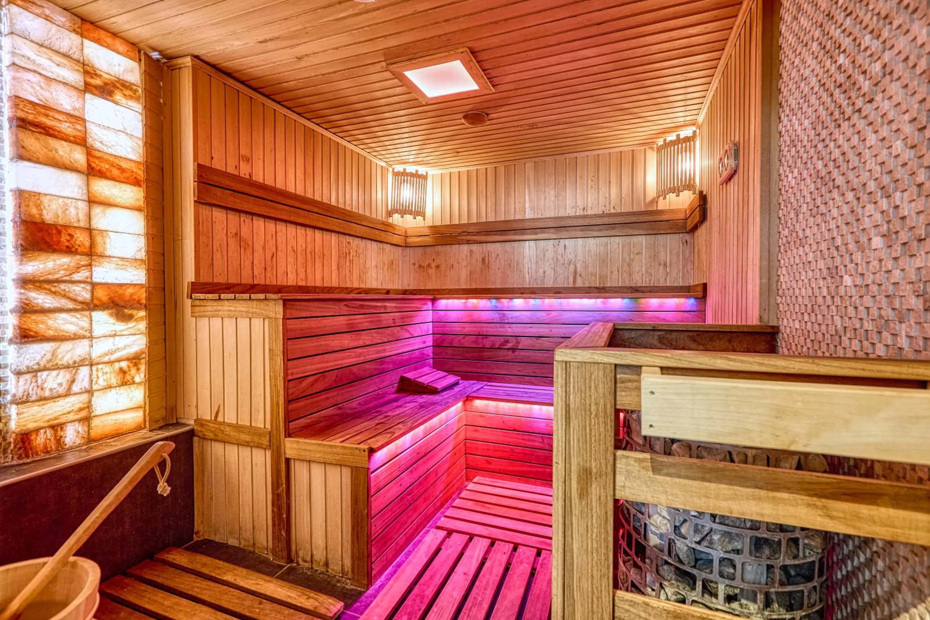 Sauna, Bed in Hotel Szieszta