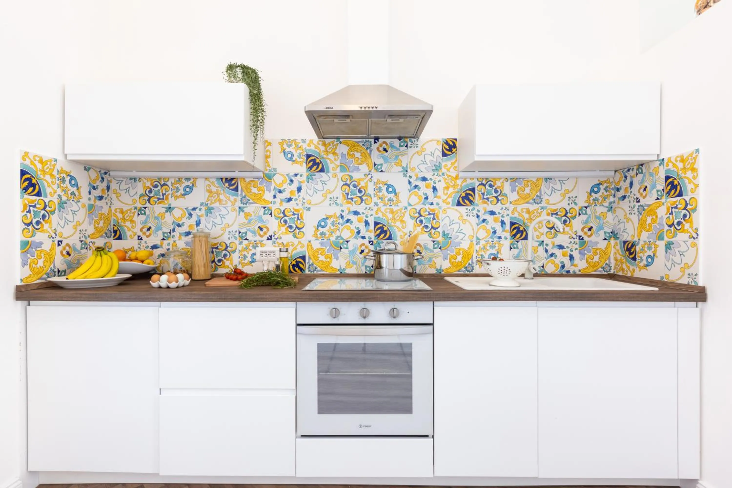 Kitchen or kitchenette in Lux Aurea