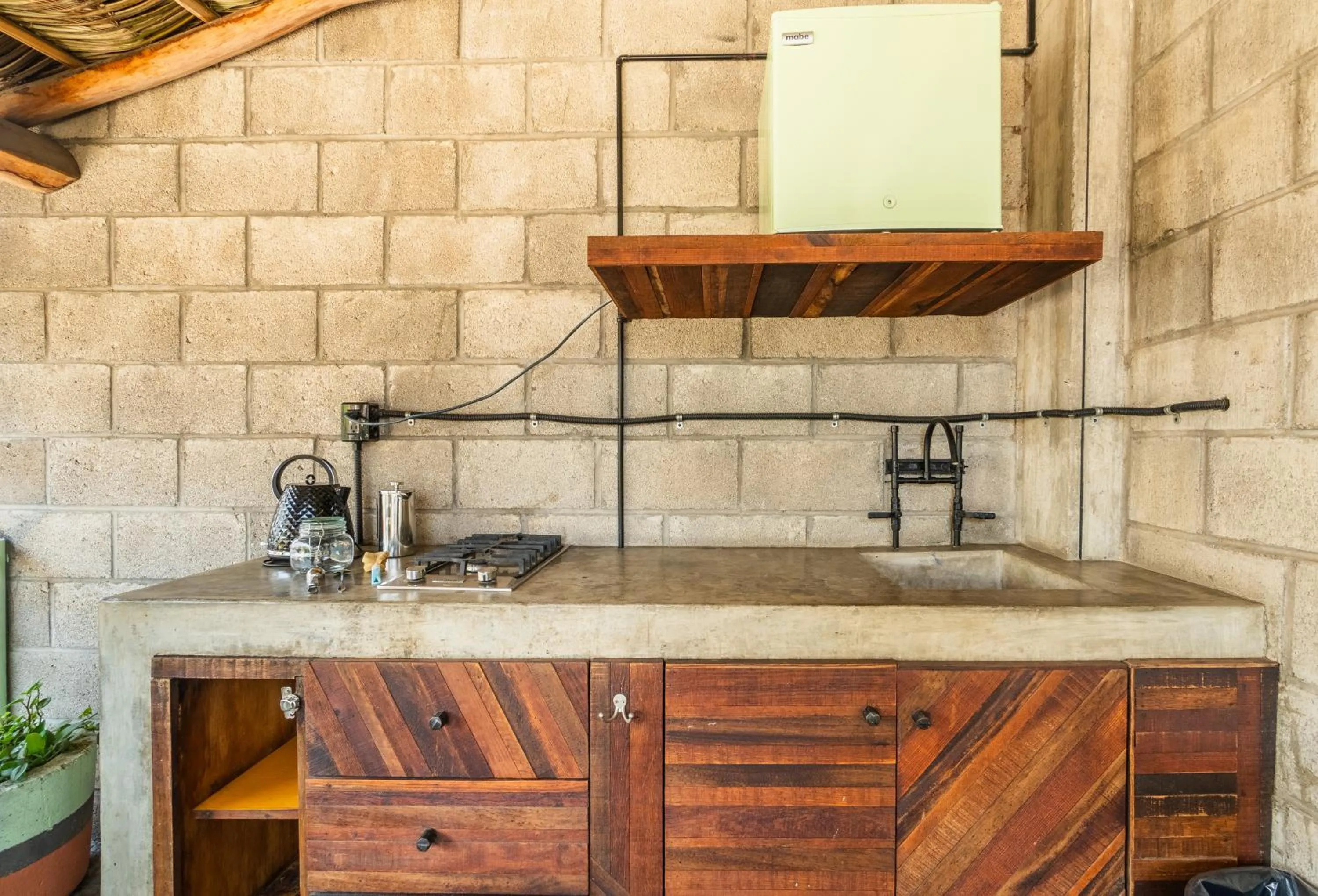 Coffee/tea facilities in Papelillo Lofts