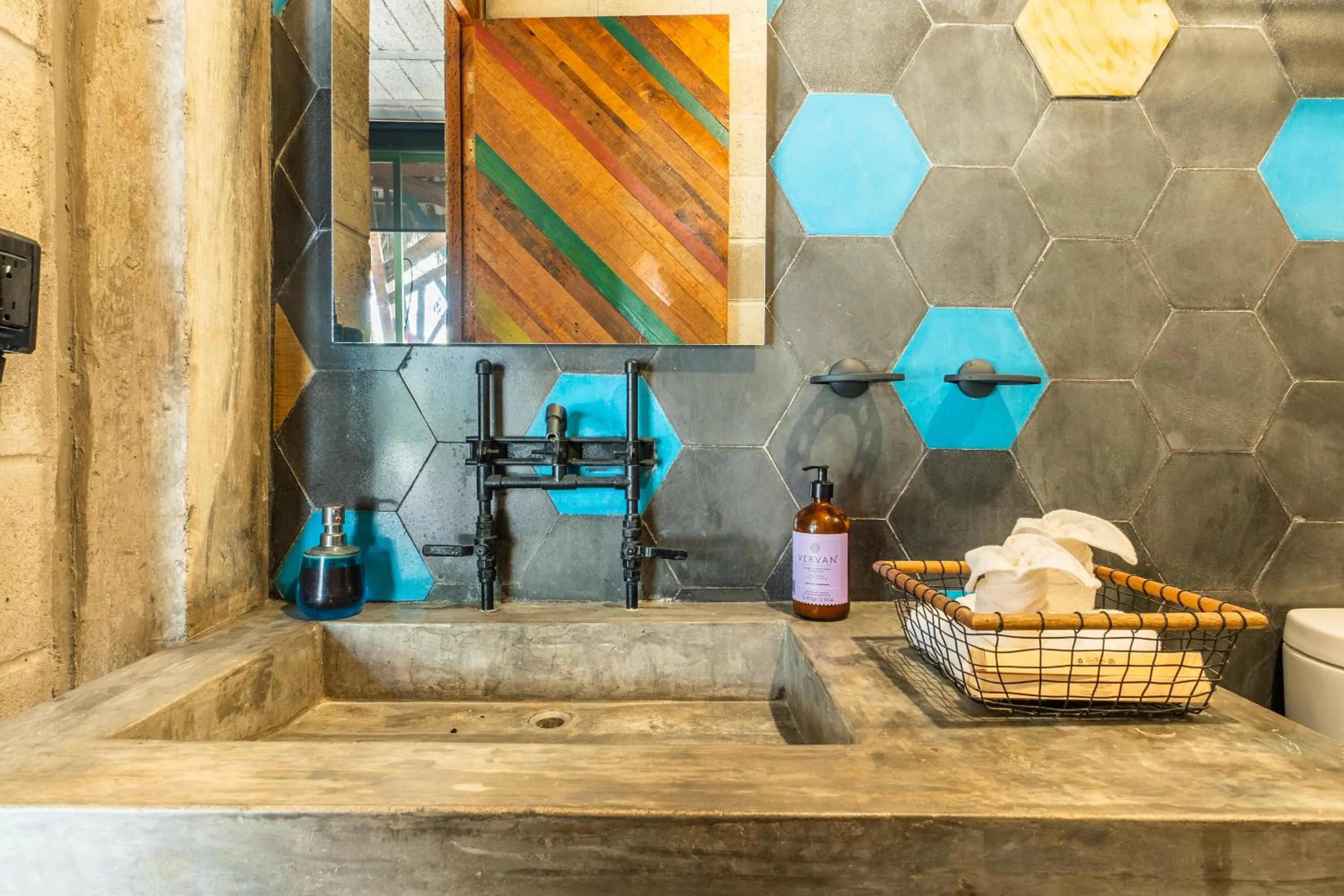 Bathroom in Papelillo Lofts